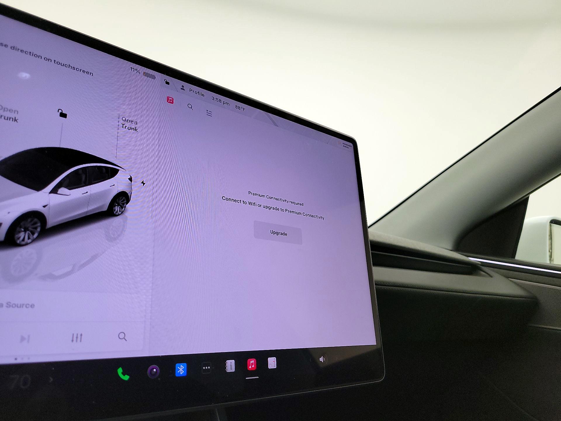 Thumbnail: 2026 Tesla Model Y - 15