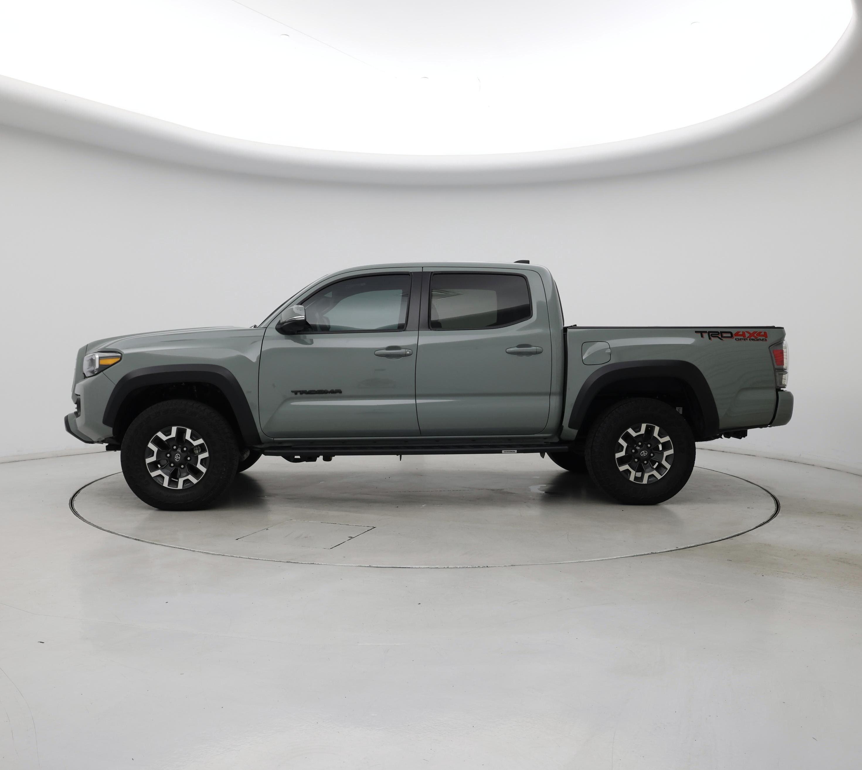 Thumbnail: 2023 Toyota Tacoma - 3