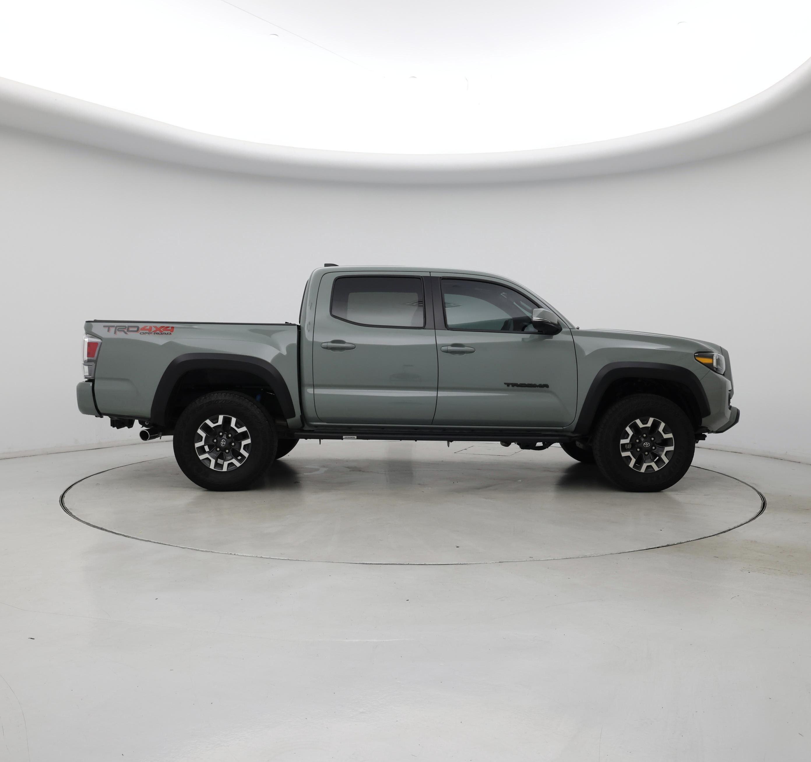 Thumbnail: 2023 Toyota Tacoma - 7