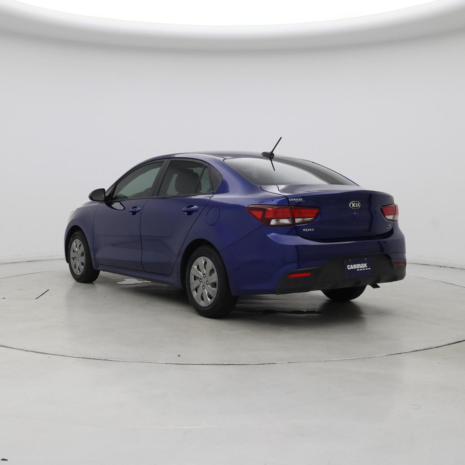 Thumbnail: 2020 Kia Rio - 2