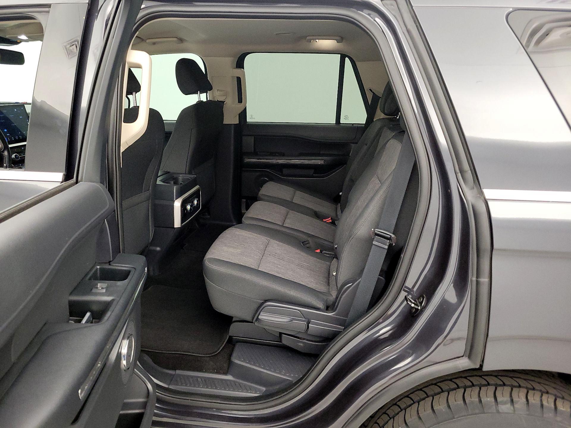 Thumbnail: 2022 Ford Expedition - 20