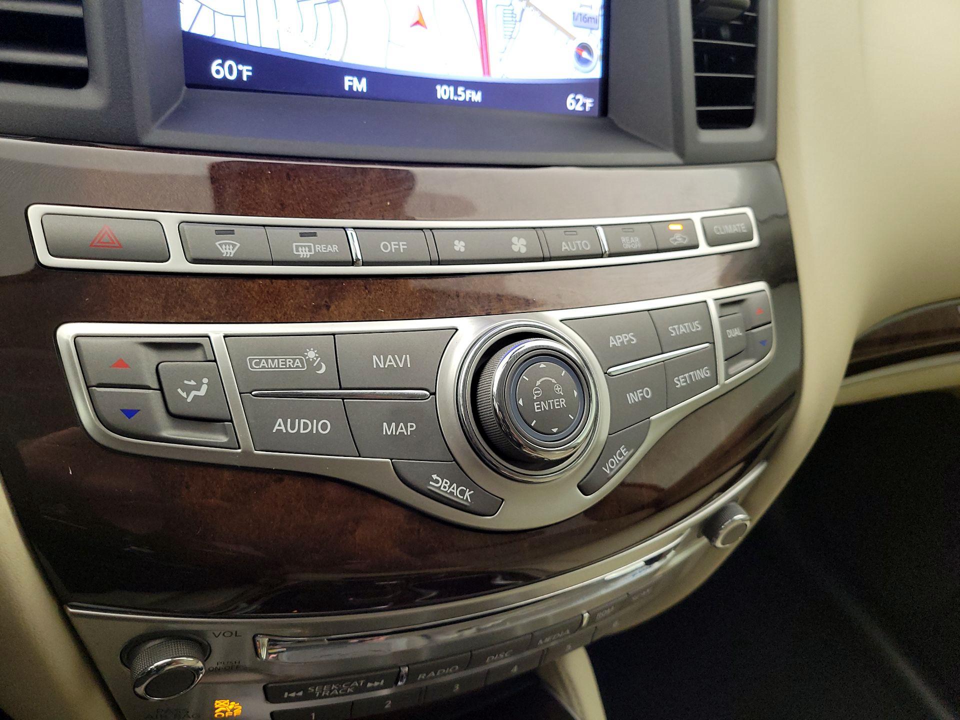 Thumbnail: 2017 INFINITI QX60 - 17