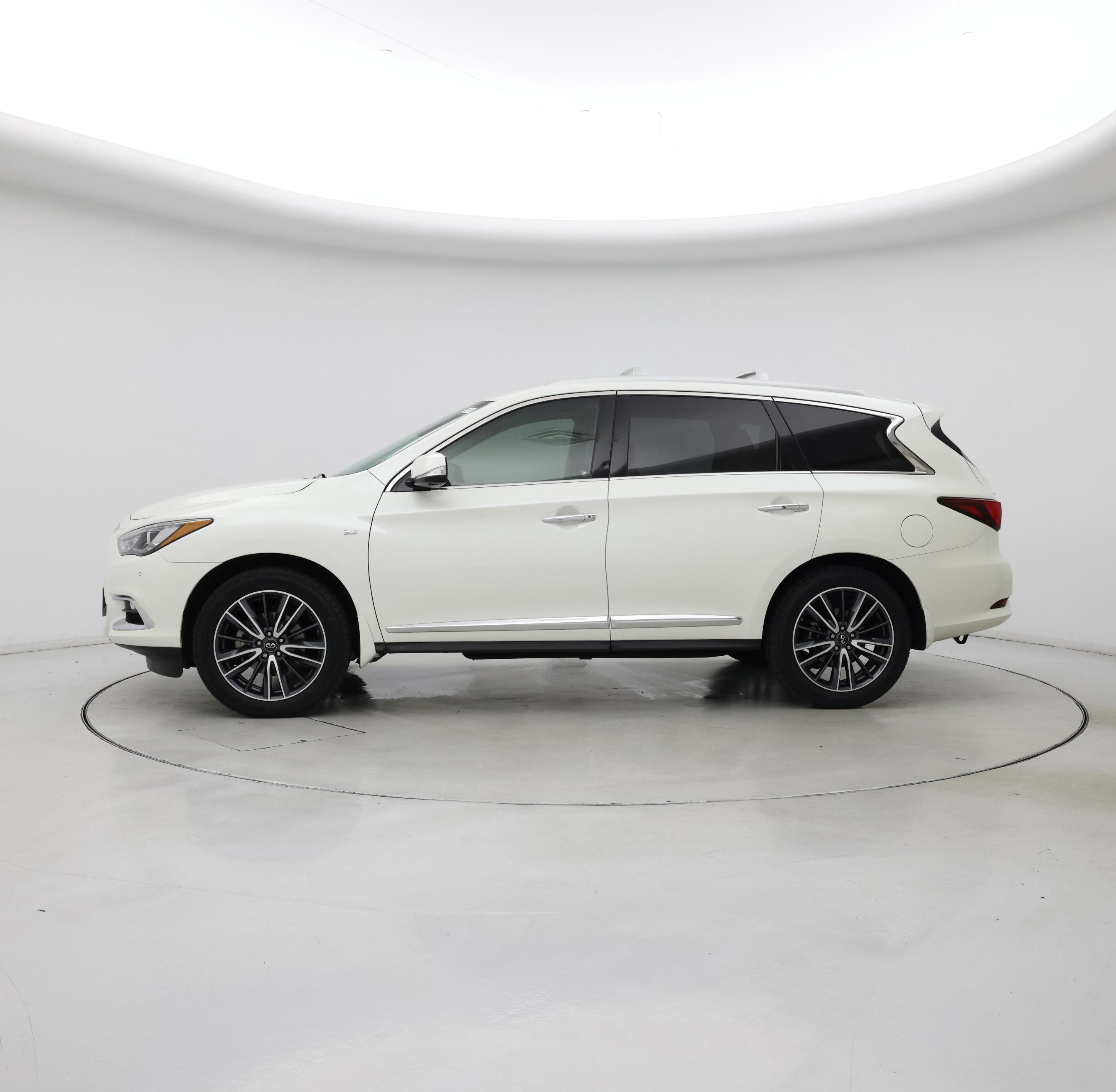 Thumbnail: 2017 INFINITI QX60 - 3