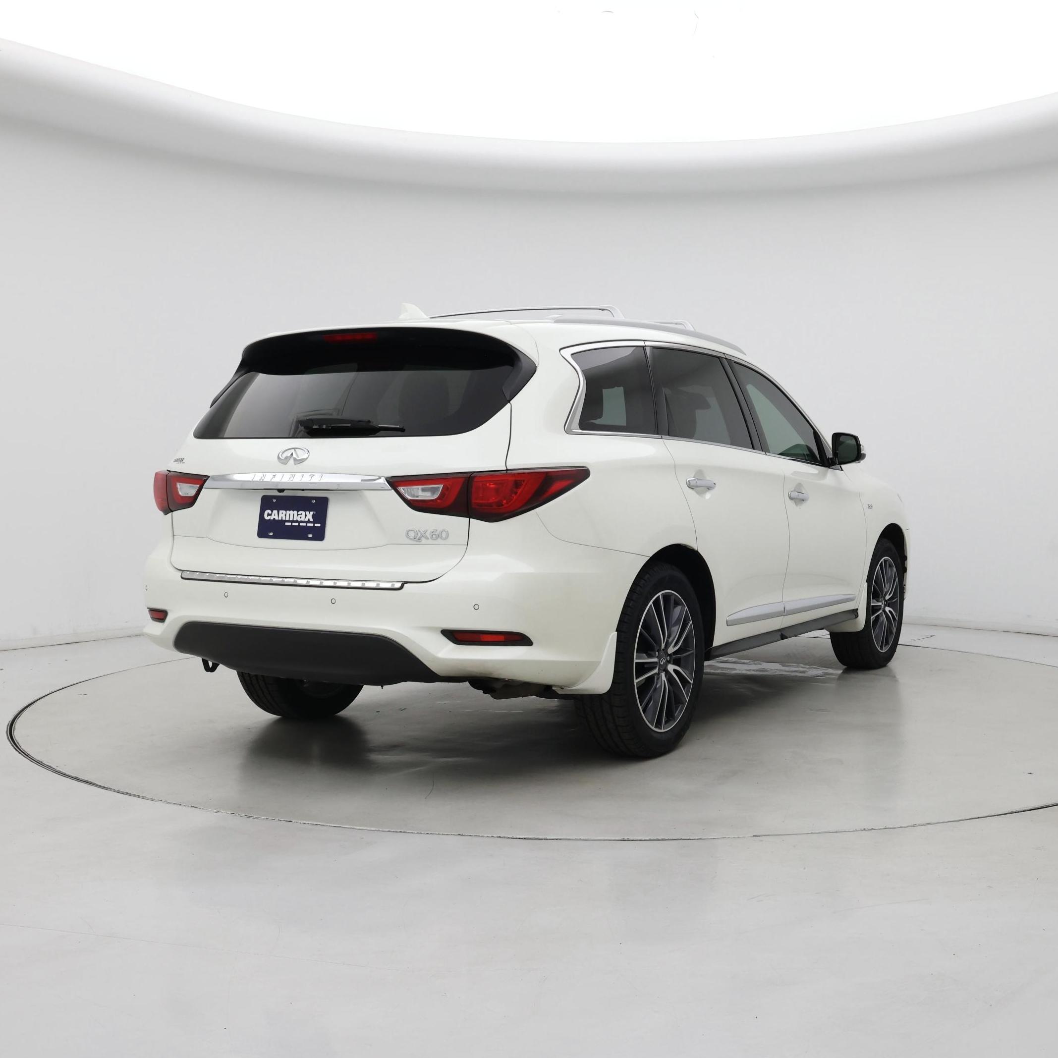 Thumbnail: 2017 INFINITI QX60 - 8