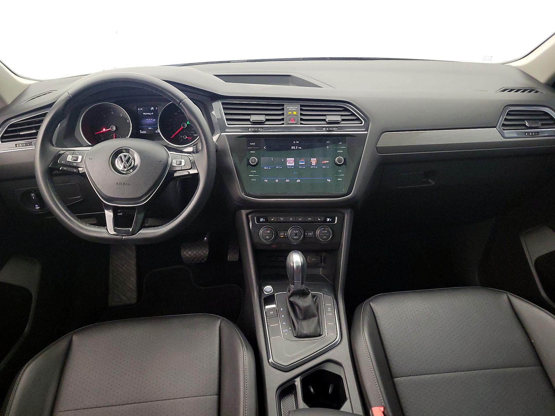 Thumbnail: 2019 Volkswagen Tiguan - 9