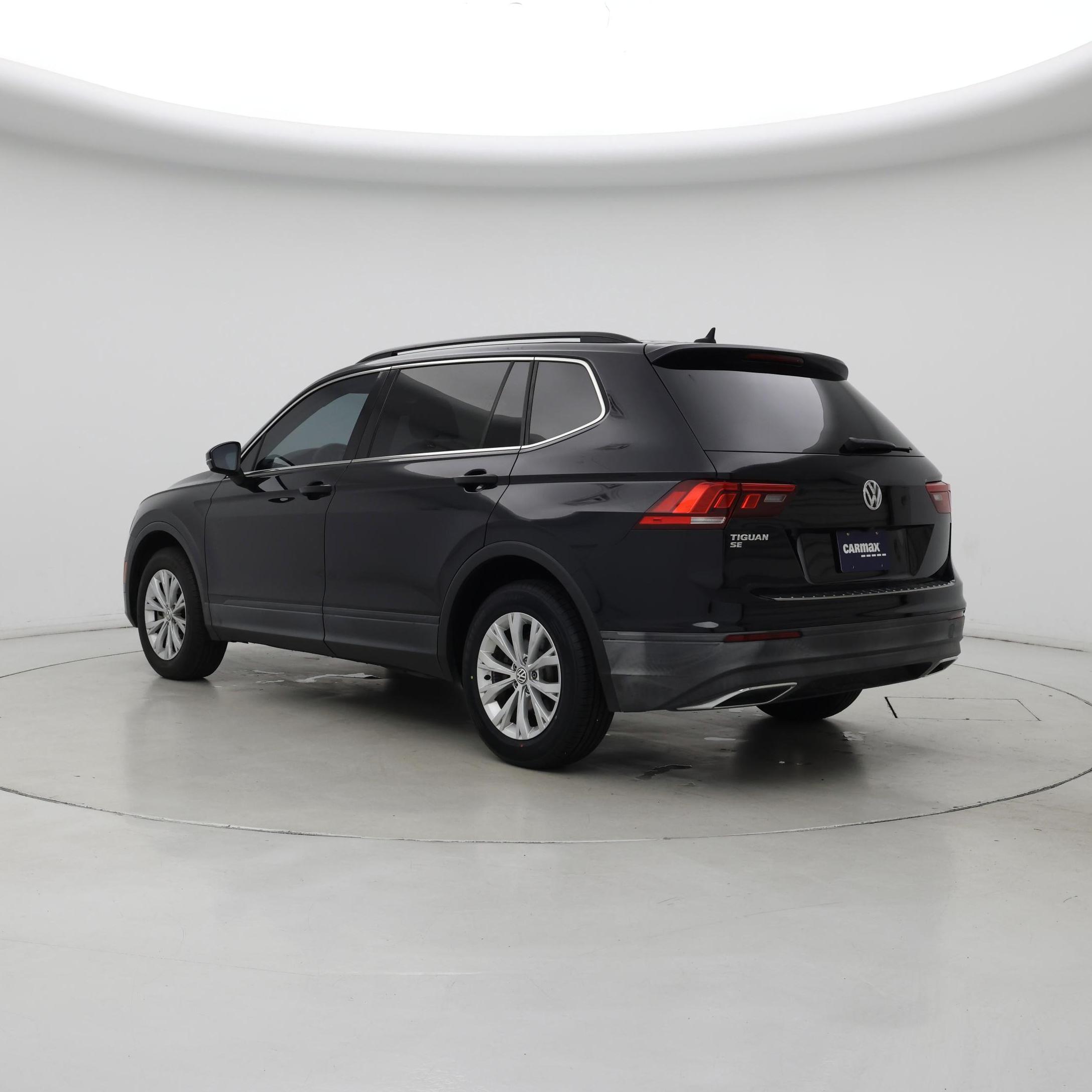Thumbnail: 2019 Volkswagen Tiguan - 2