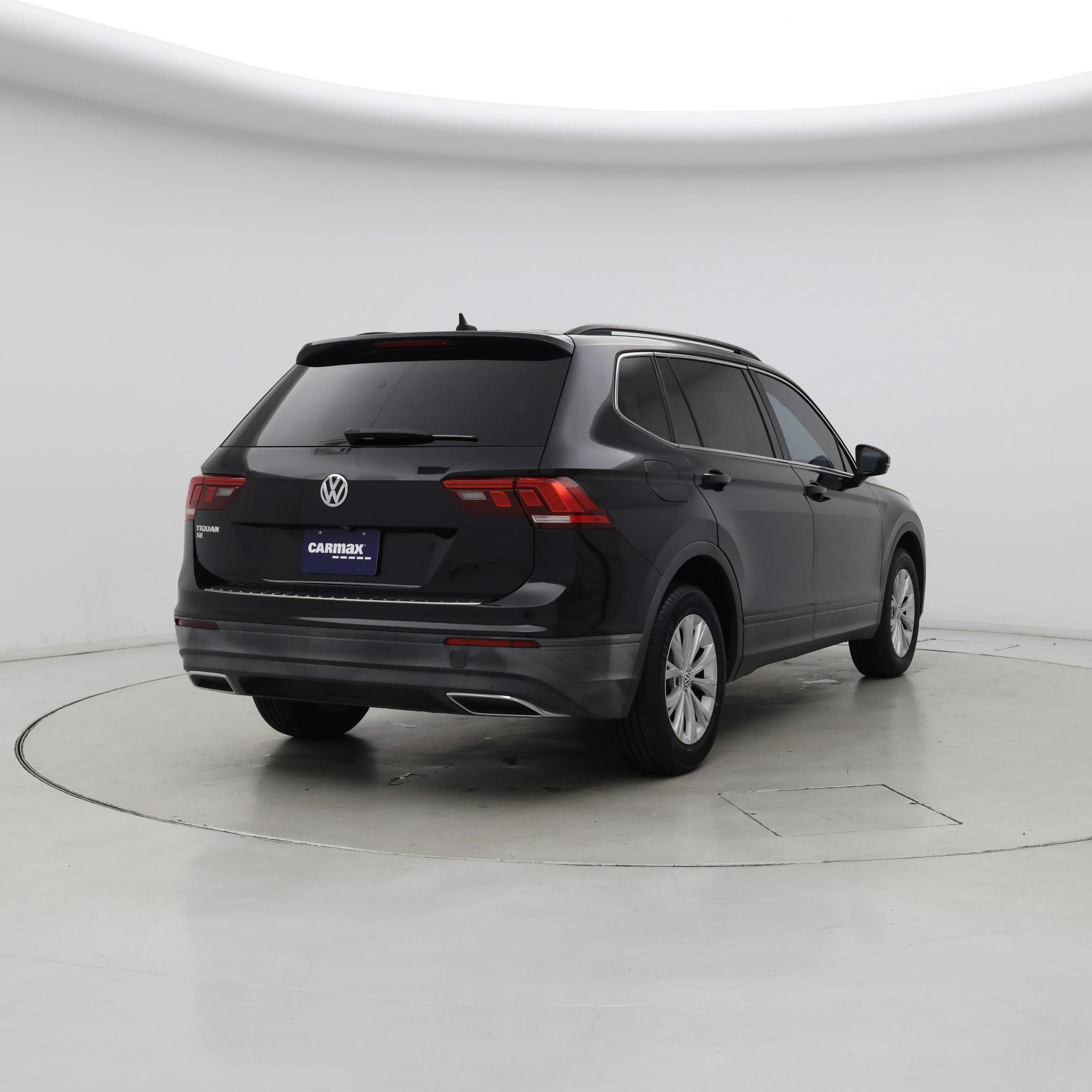 Thumbnail: 2019 Volkswagen Tiguan - 8