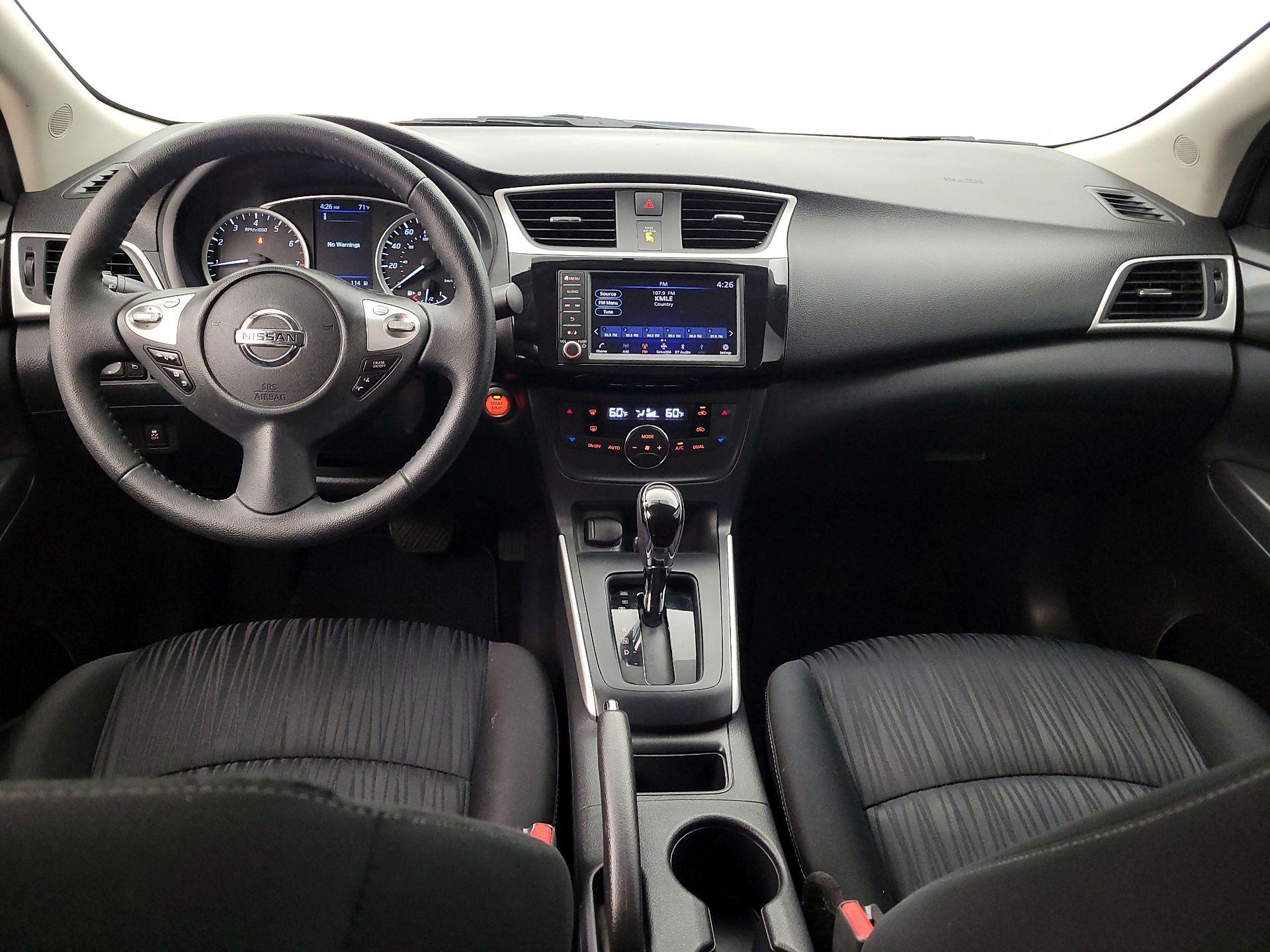 Thumbnail: 2019 Nissan Sentra - 9