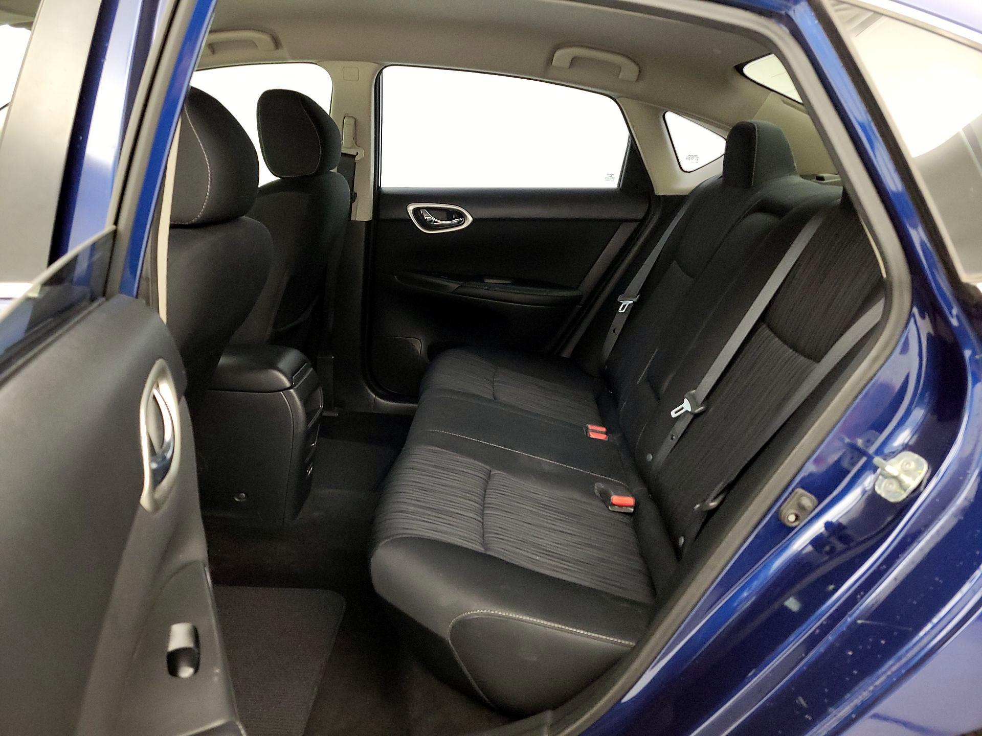 Thumbnail: 2019 Nissan Sentra - 19
