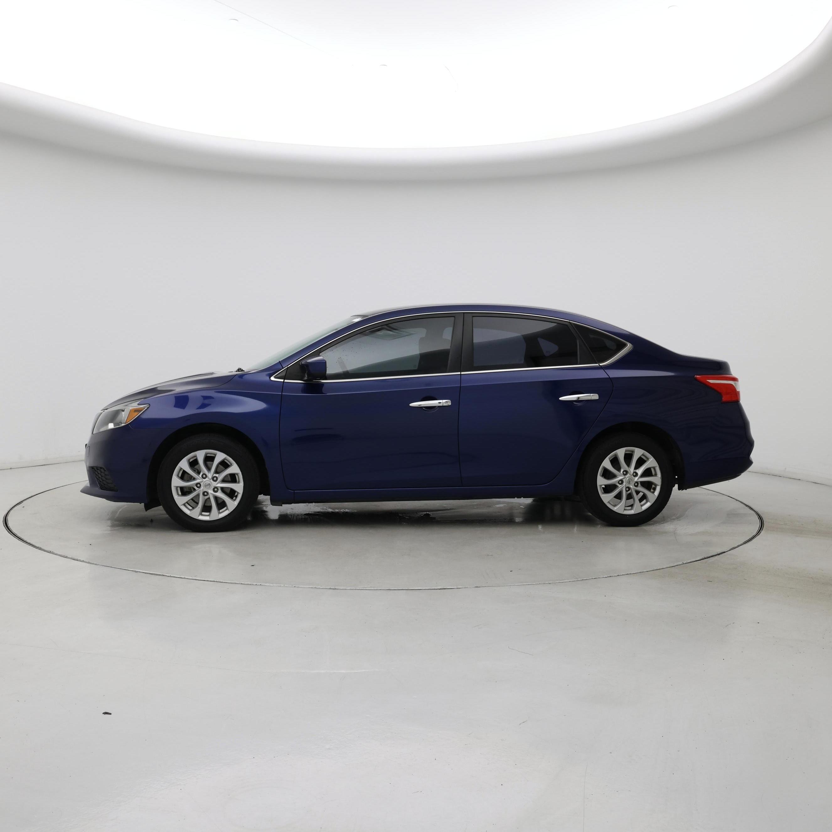 Thumbnail: 2019 Nissan Sentra - 3