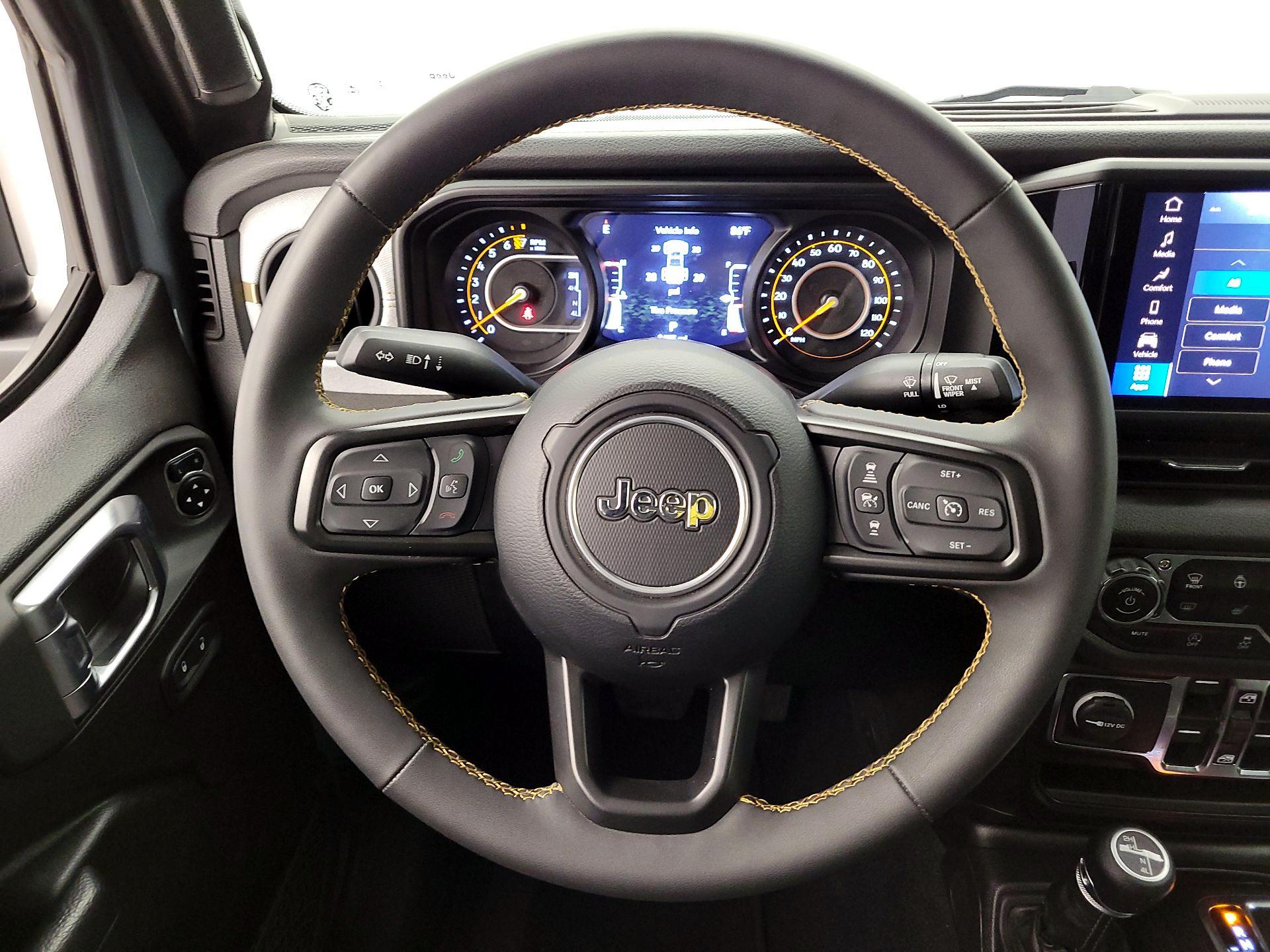 Thumbnail: 2024 Jeep Gladiator - 10