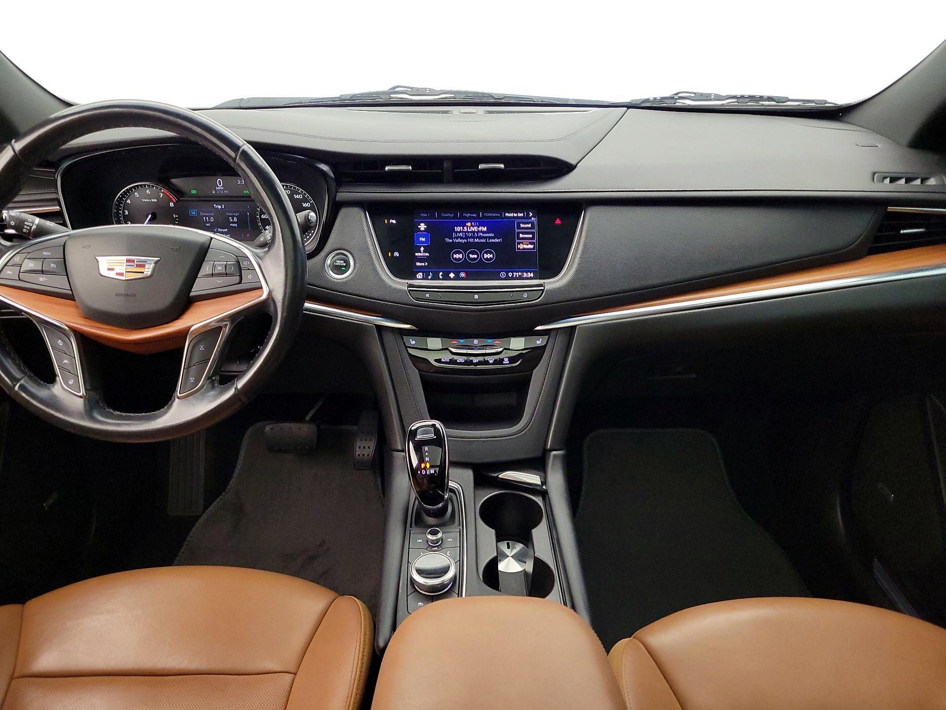 Thumbnail: 2020 Cadillac XT5 - 9