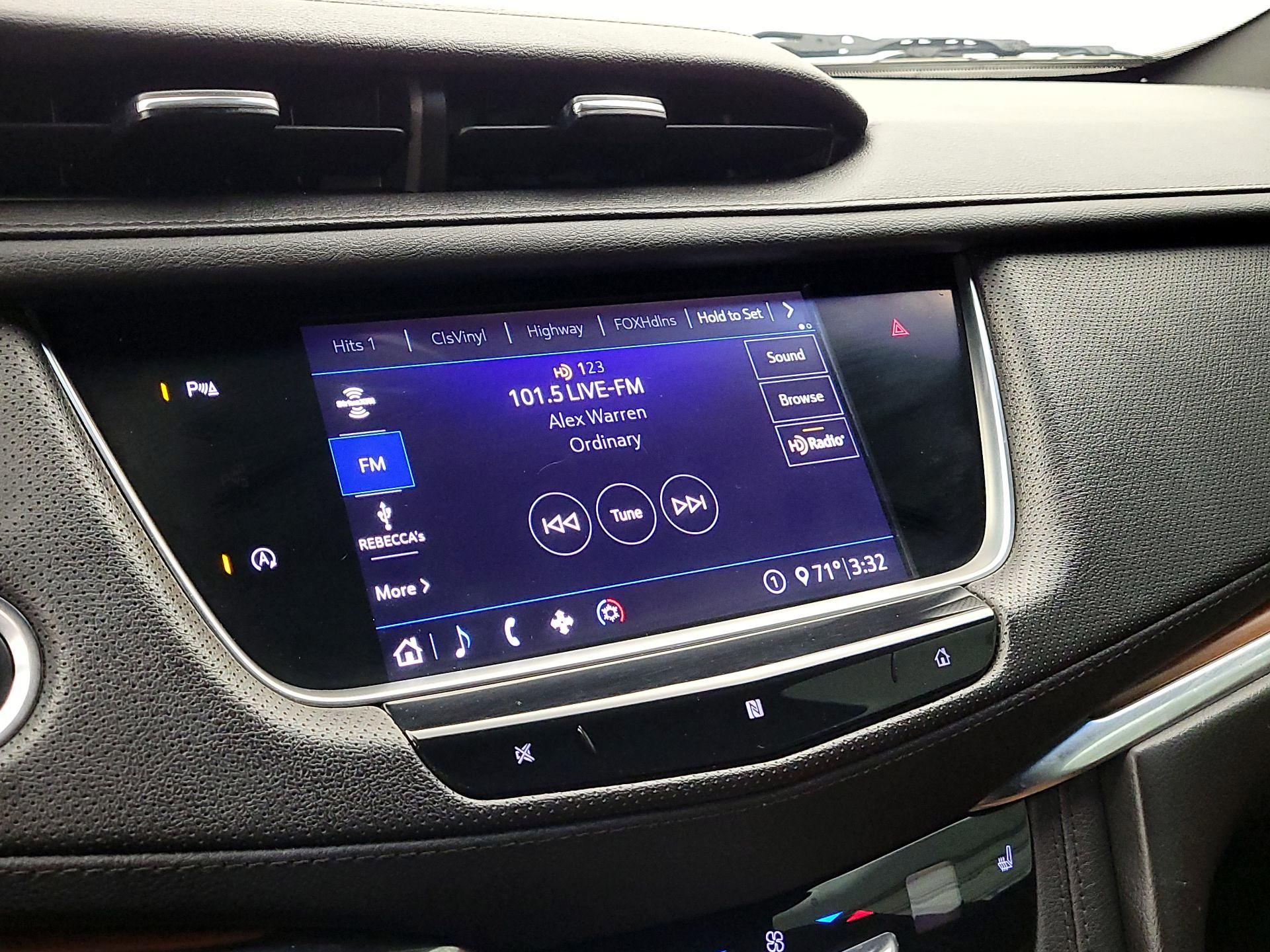 Thumbnail: 2020 Cadillac XT5 - 15