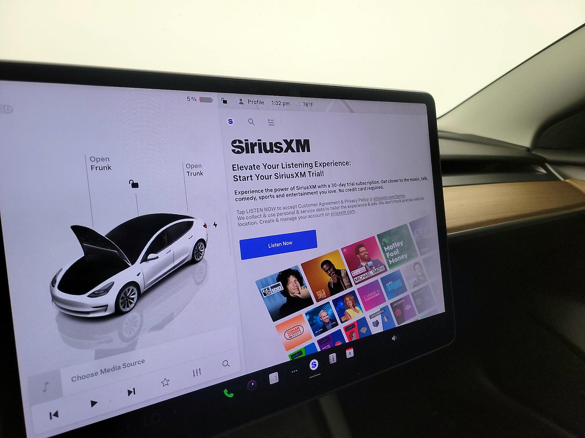 Thumbnail: 2022 Tesla Model 3 - 15