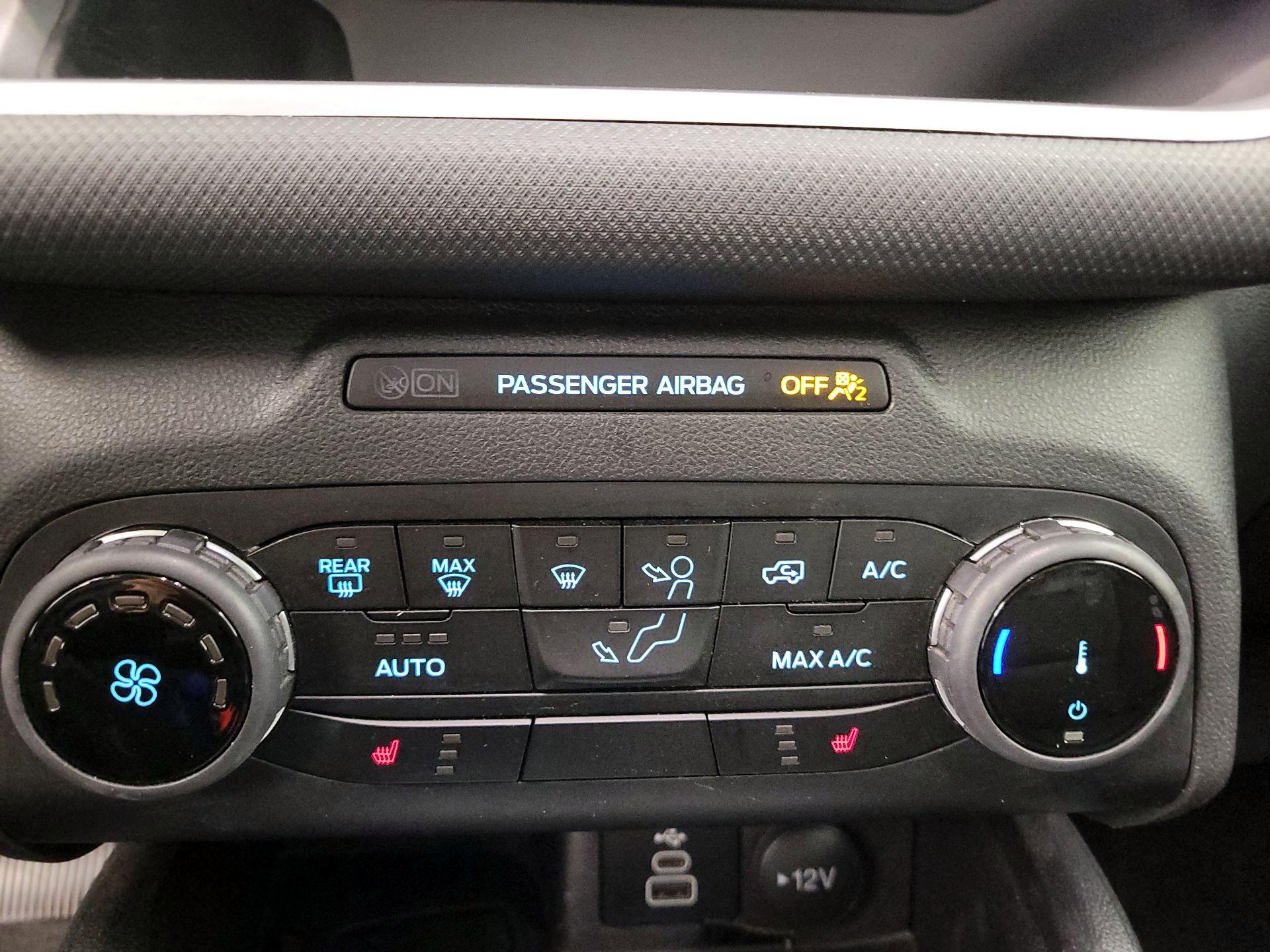 Thumbnail: 2024 Ford Bronco Sport - 16