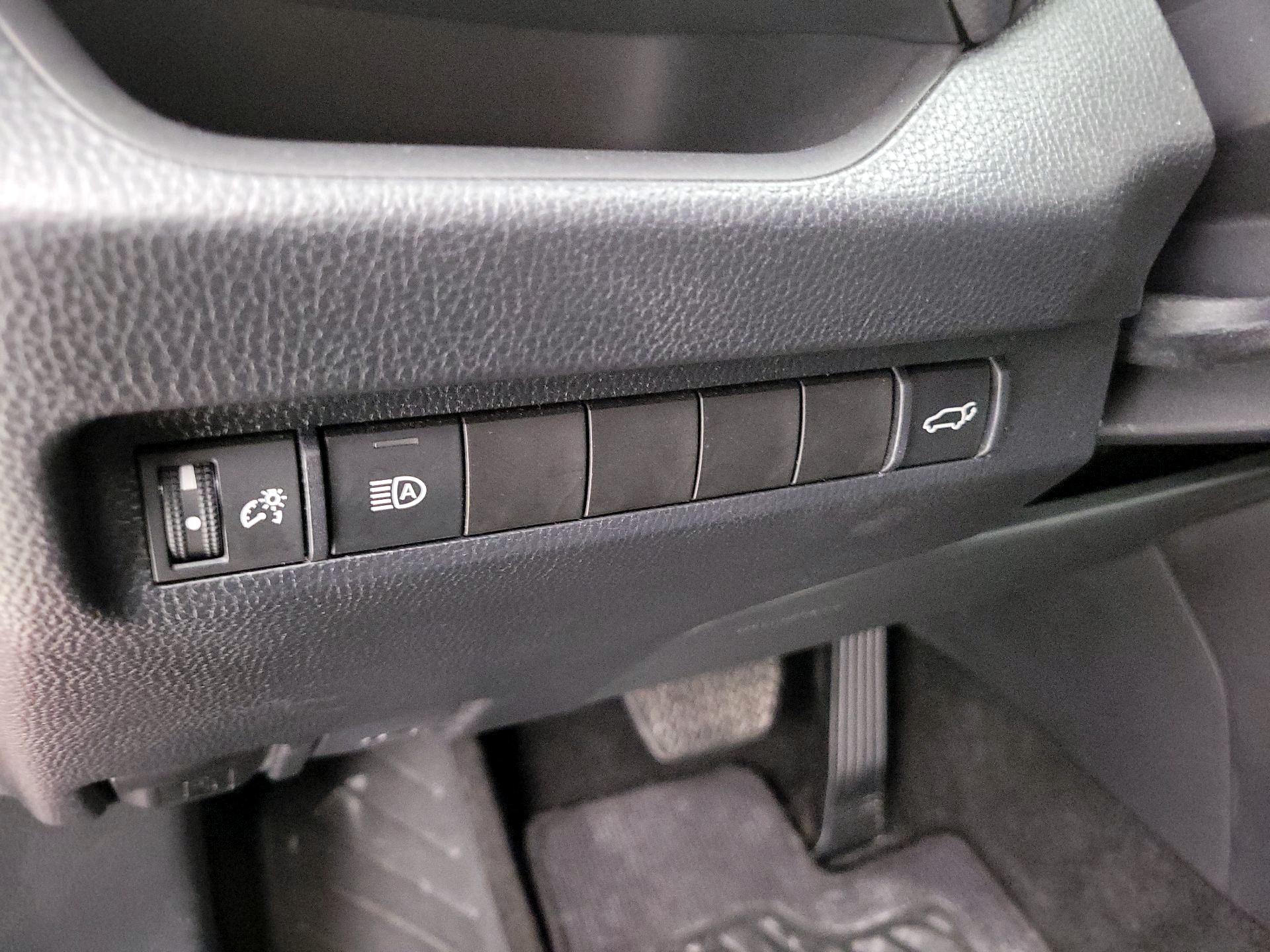 Thumbnail: 2023 Toyota RAV4 - 13