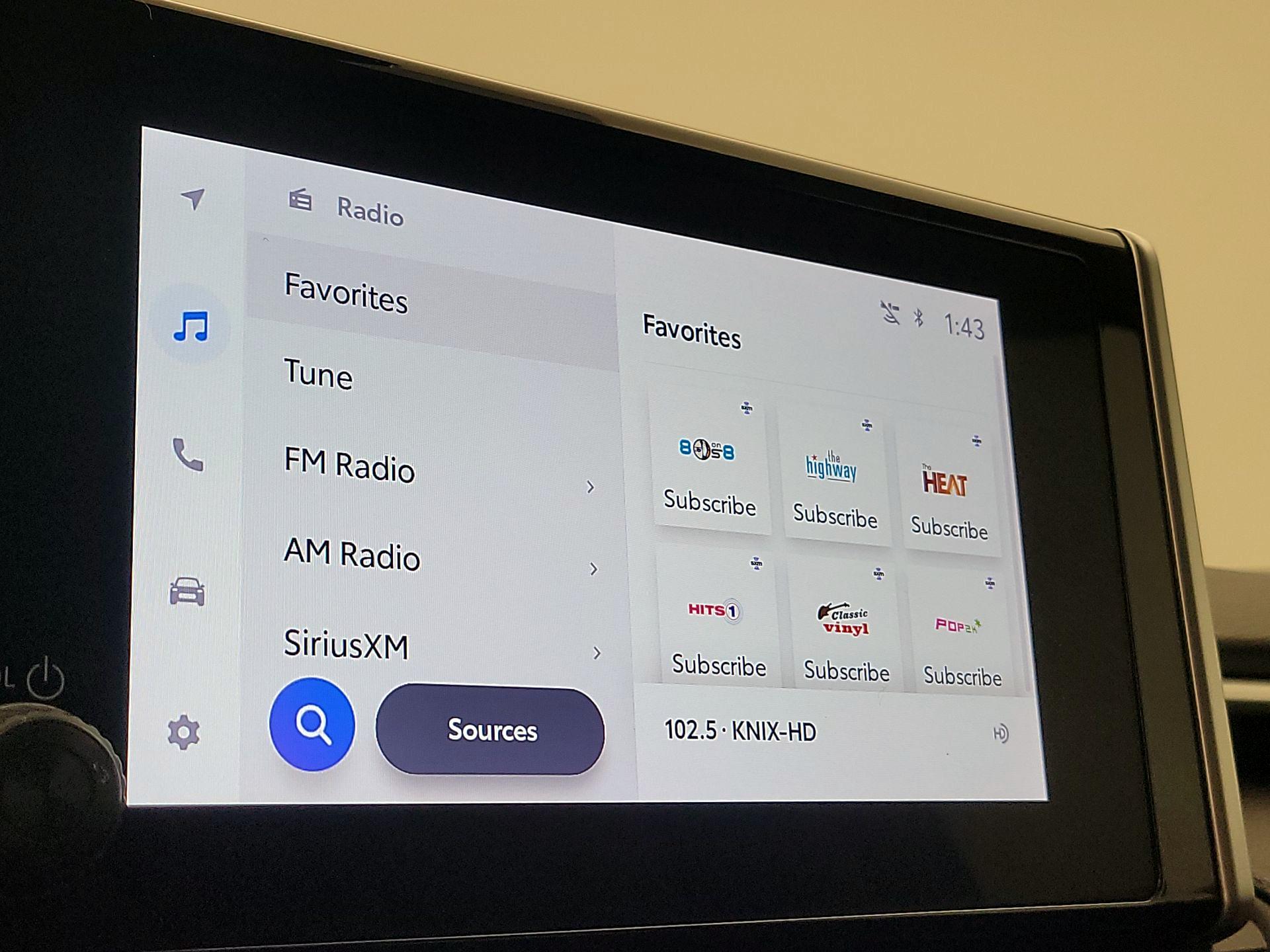 Thumbnail: 2023 Toyota RAV4 - 15