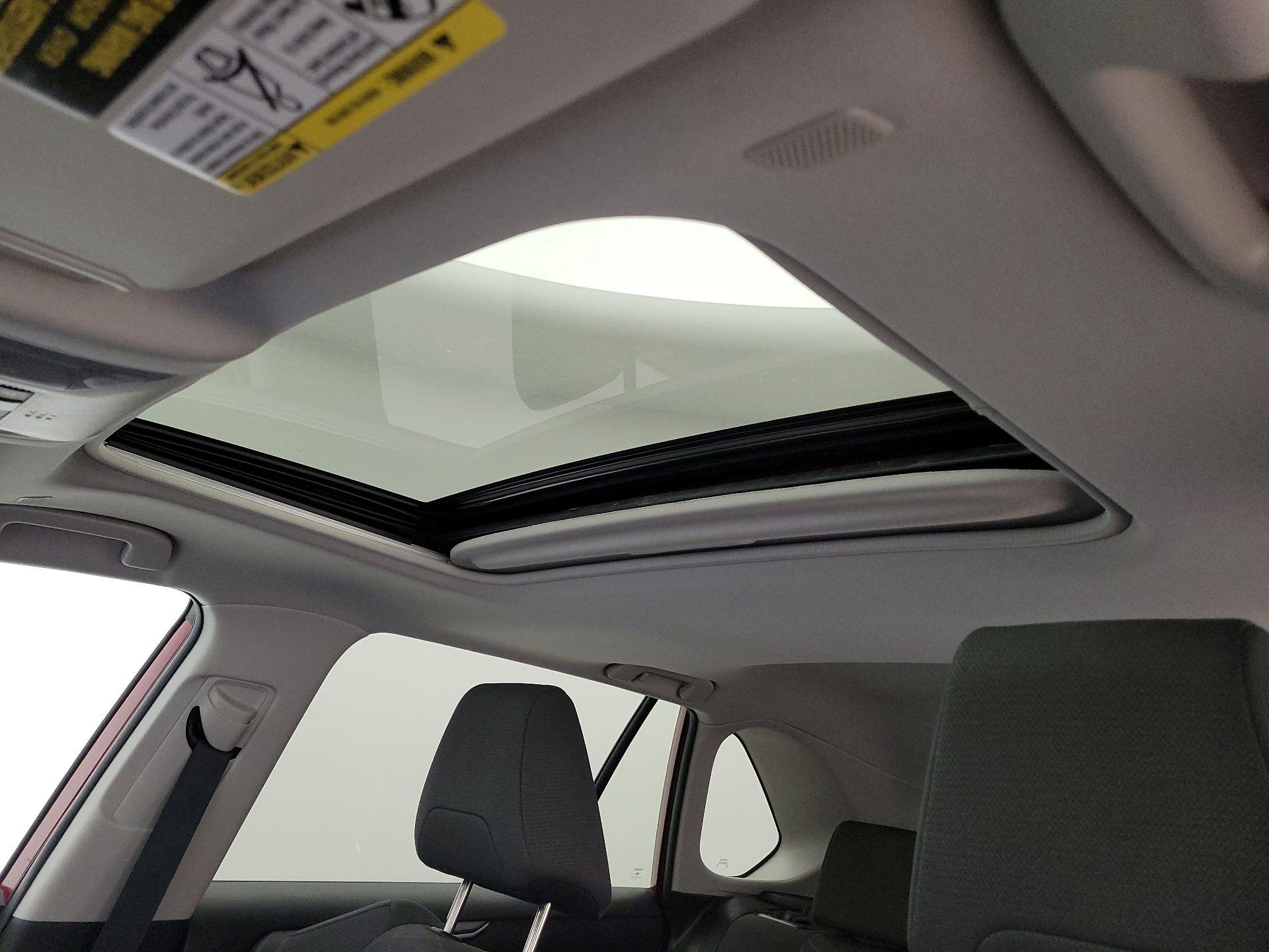 Thumbnail: 2023 Toyota RAV4 - 19