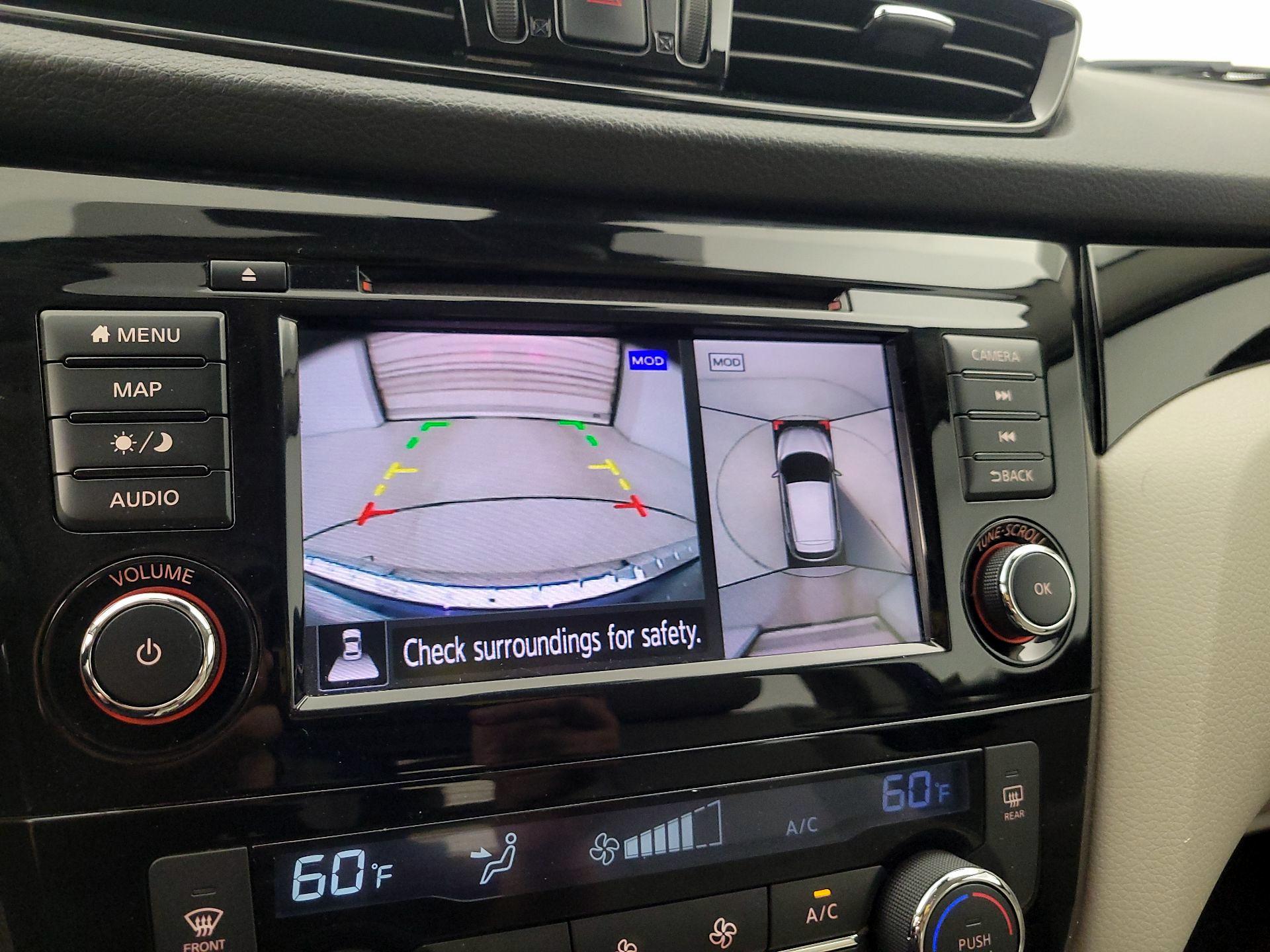 Thumbnail: 2022 Nissan Rogue Sport - 15