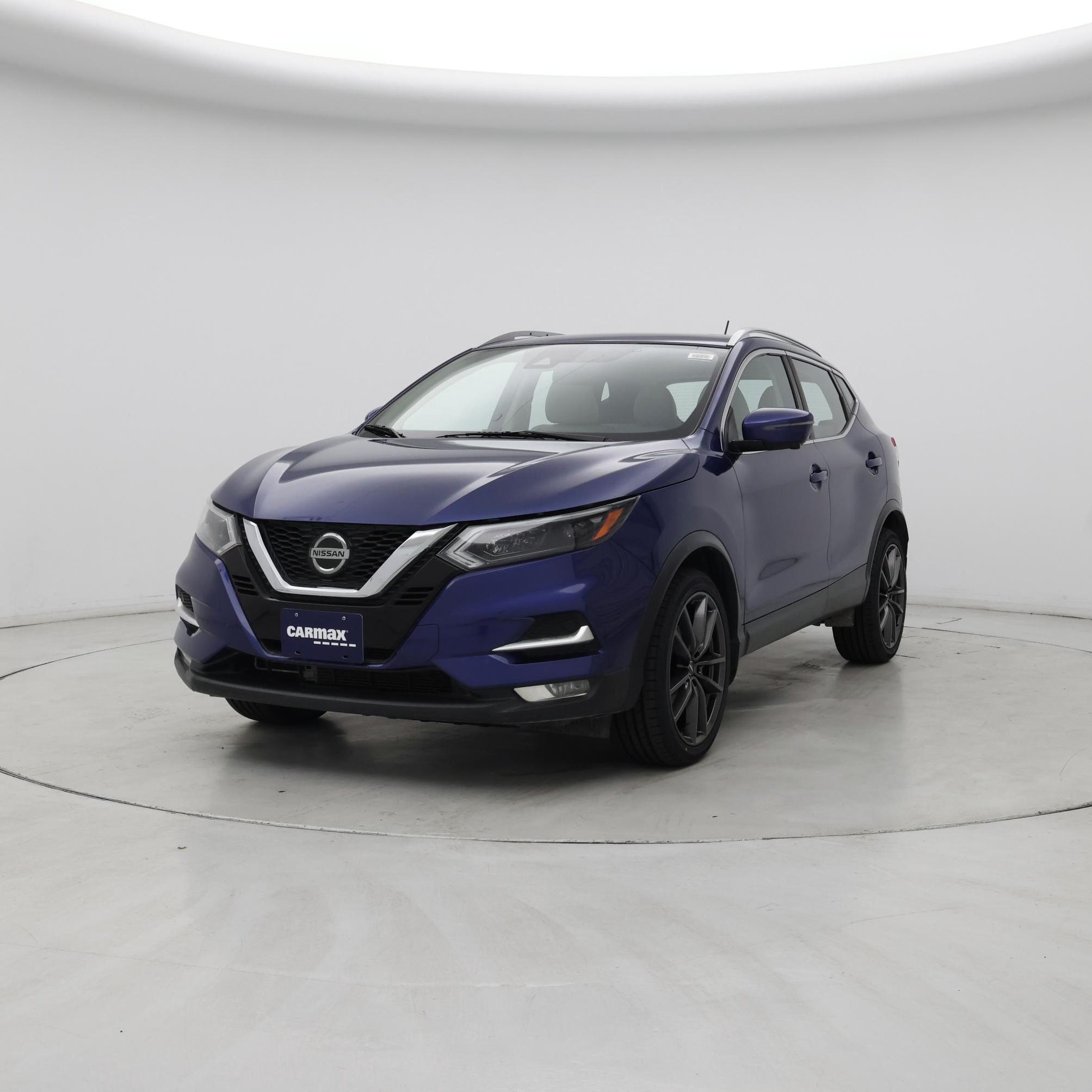 Thumbnail: 2022 Nissan Rogue Sport - 4