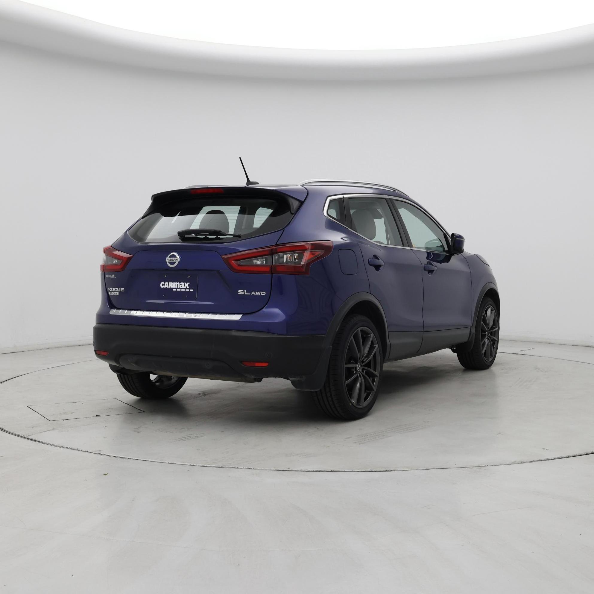 Thumbnail: 2022 Nissan Rogue Sport - 8