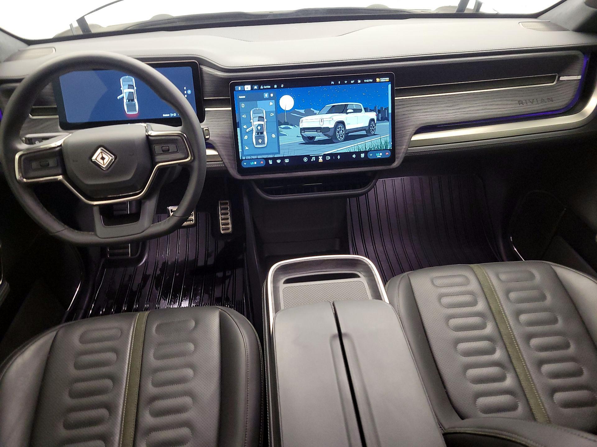 Thumbnail: 2023 Rivian R1T - 9