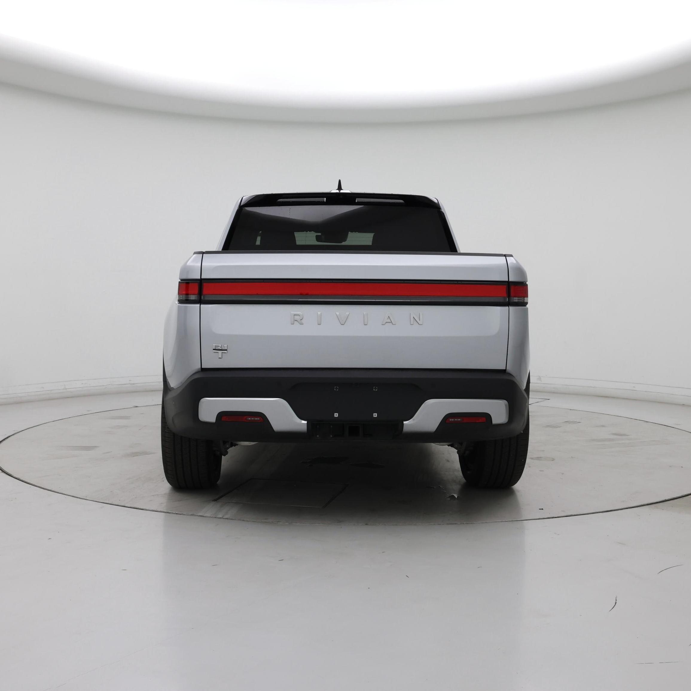 Thumbnail: 2023 Rivian R1T - 6