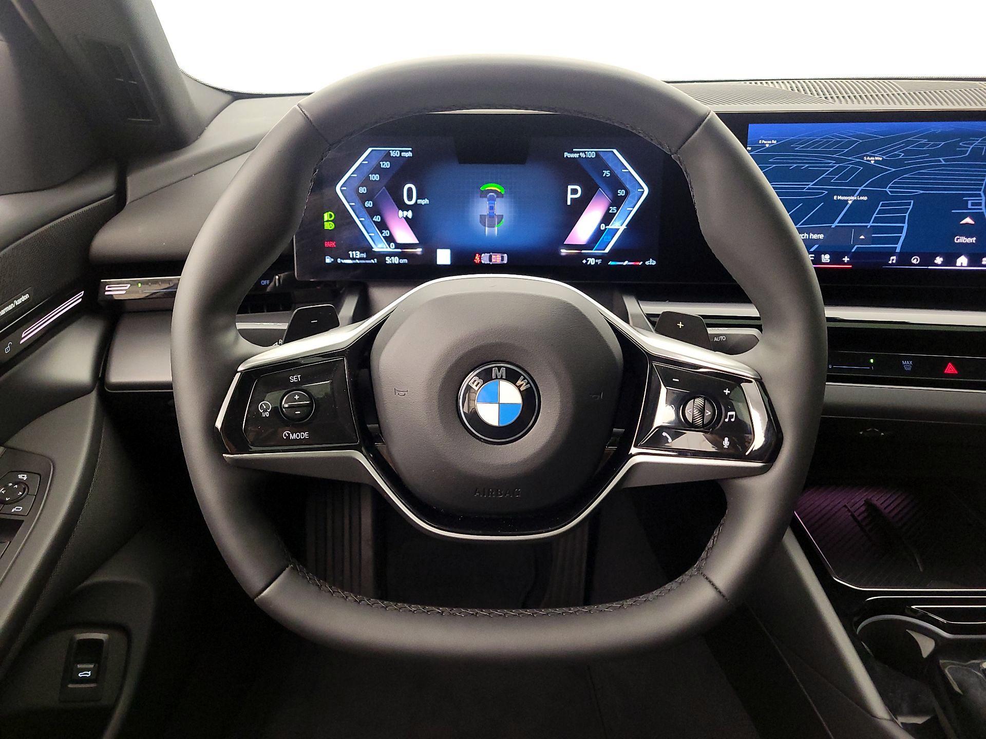 Thumbnail: 2024 BMW 5 Series - 10