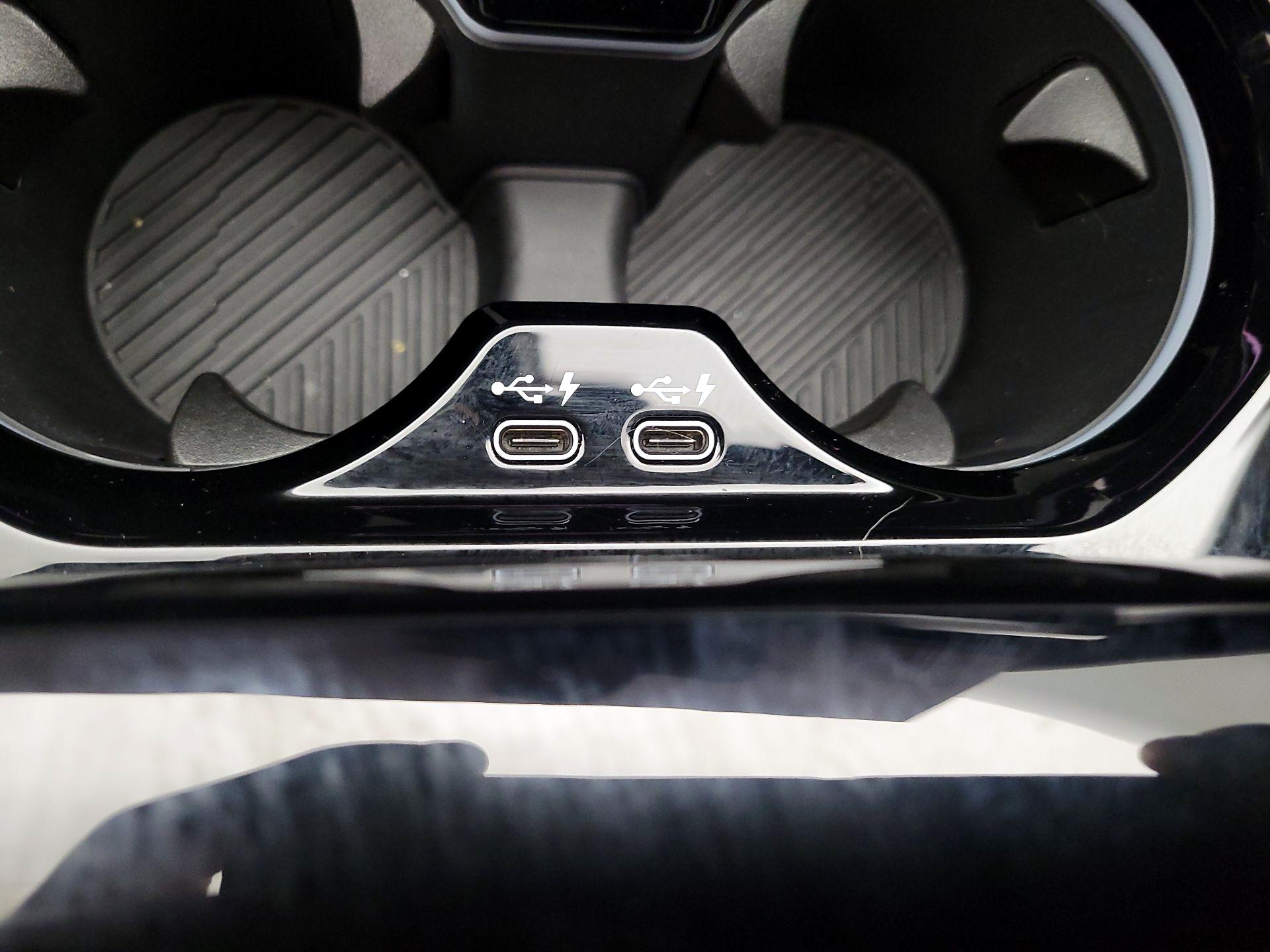 Thumbnail: 2024 BMW 5 Series - 19