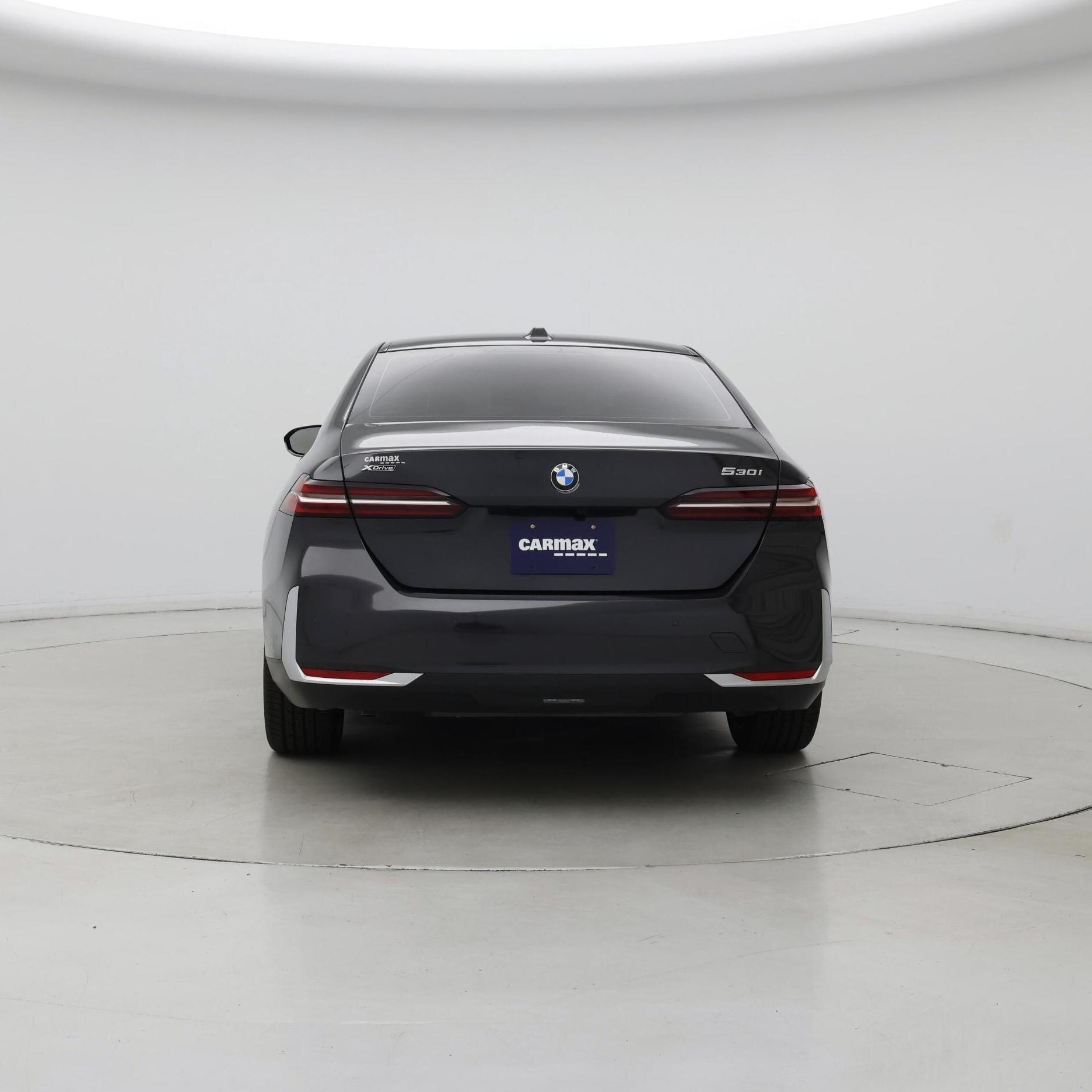 Thumbnail: 2024 BMW 5 Series - 6