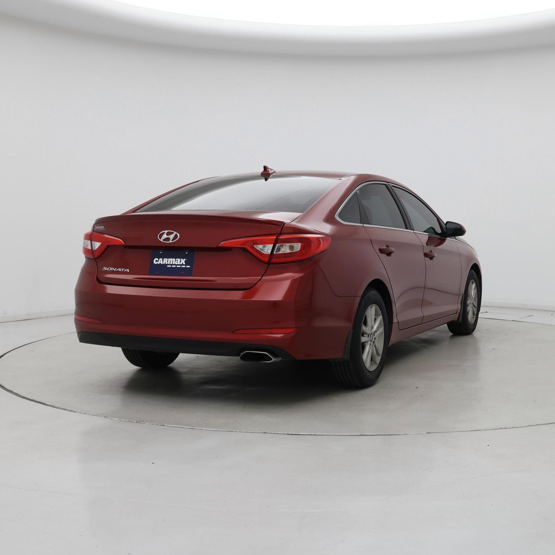 Thumbnail: 2015 Hyundai Sonata - 8