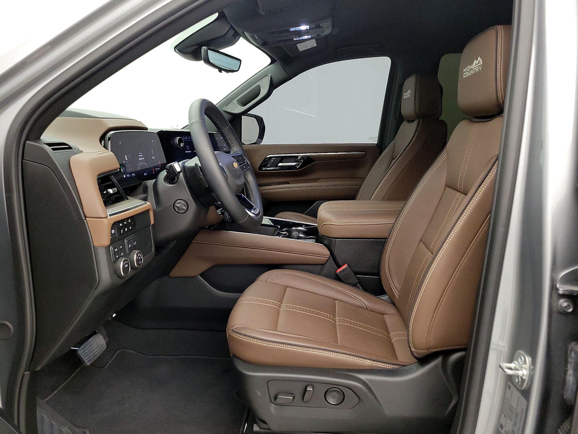 Thumbnail: 2025 Chevrolet Tahoe - 11