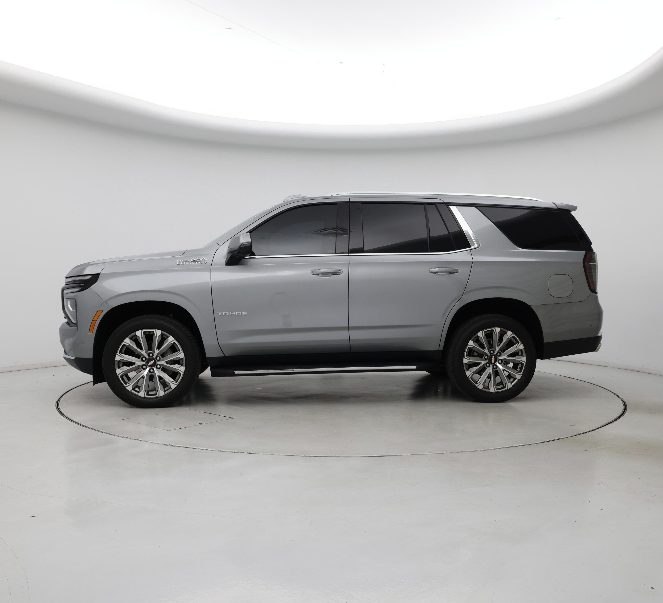 Thumbnail: 2025 Chevrolet Tahoe - 3