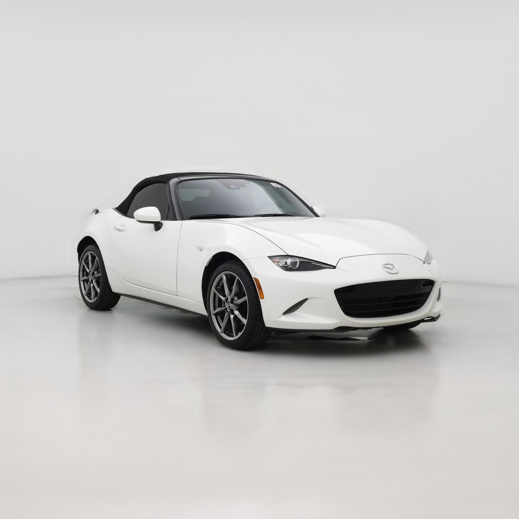 Thumbnail: 2022 Mazda MX-5 Miata - 1
