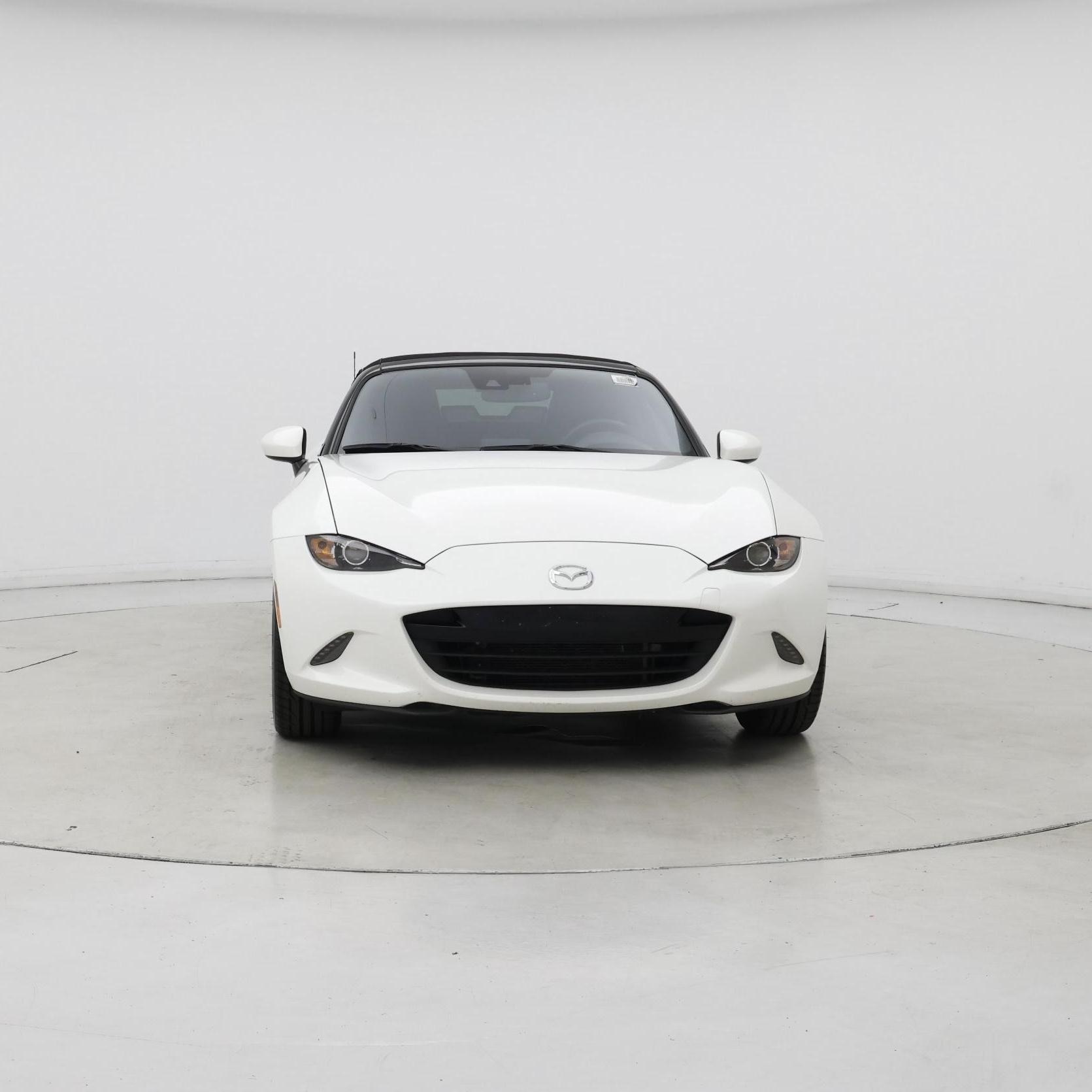 Thumbnail: 2022 Mazda MX-5 Miata - 5