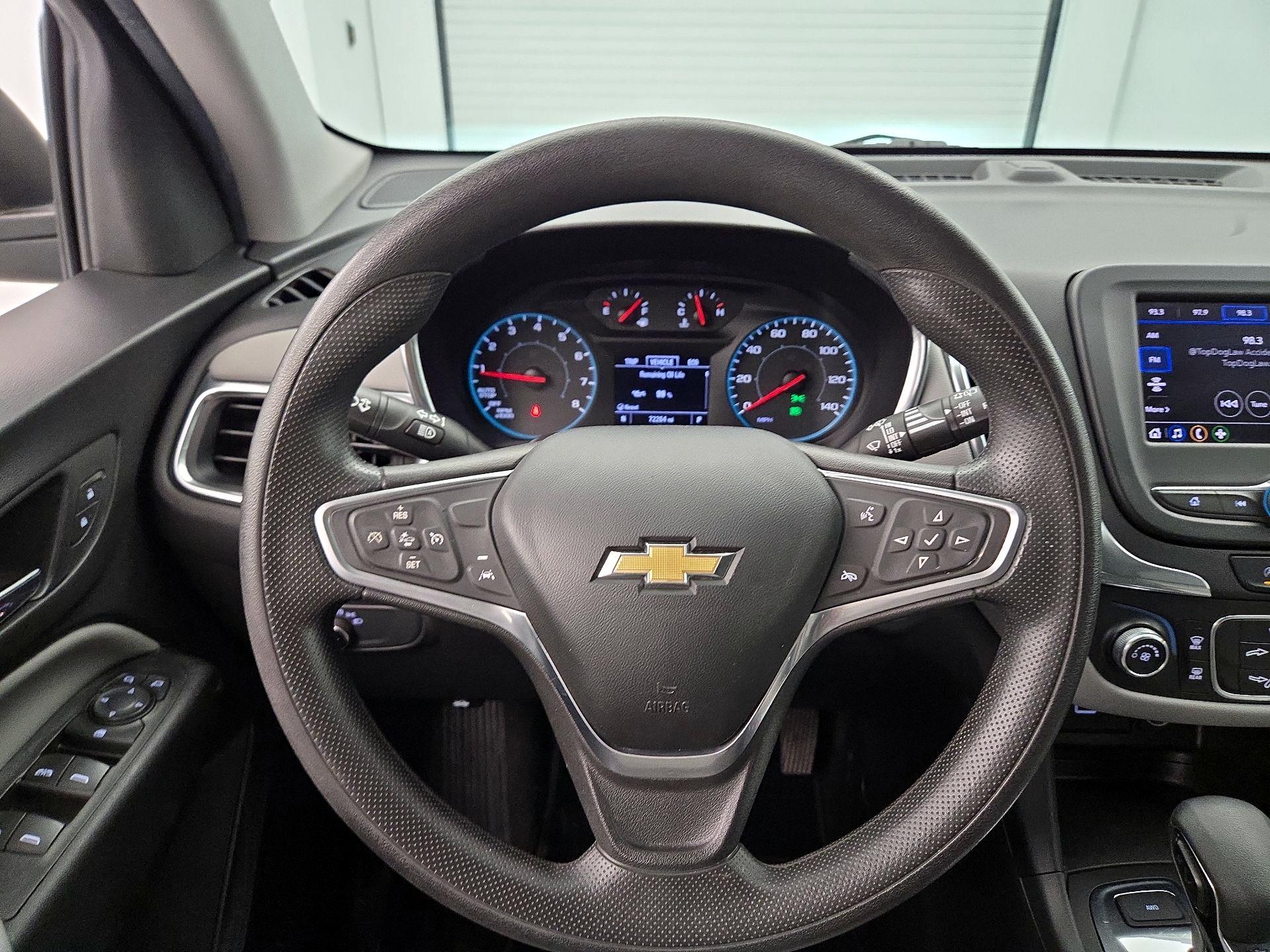 Thumbnail: 2022 Chevrolet Equinox - 10