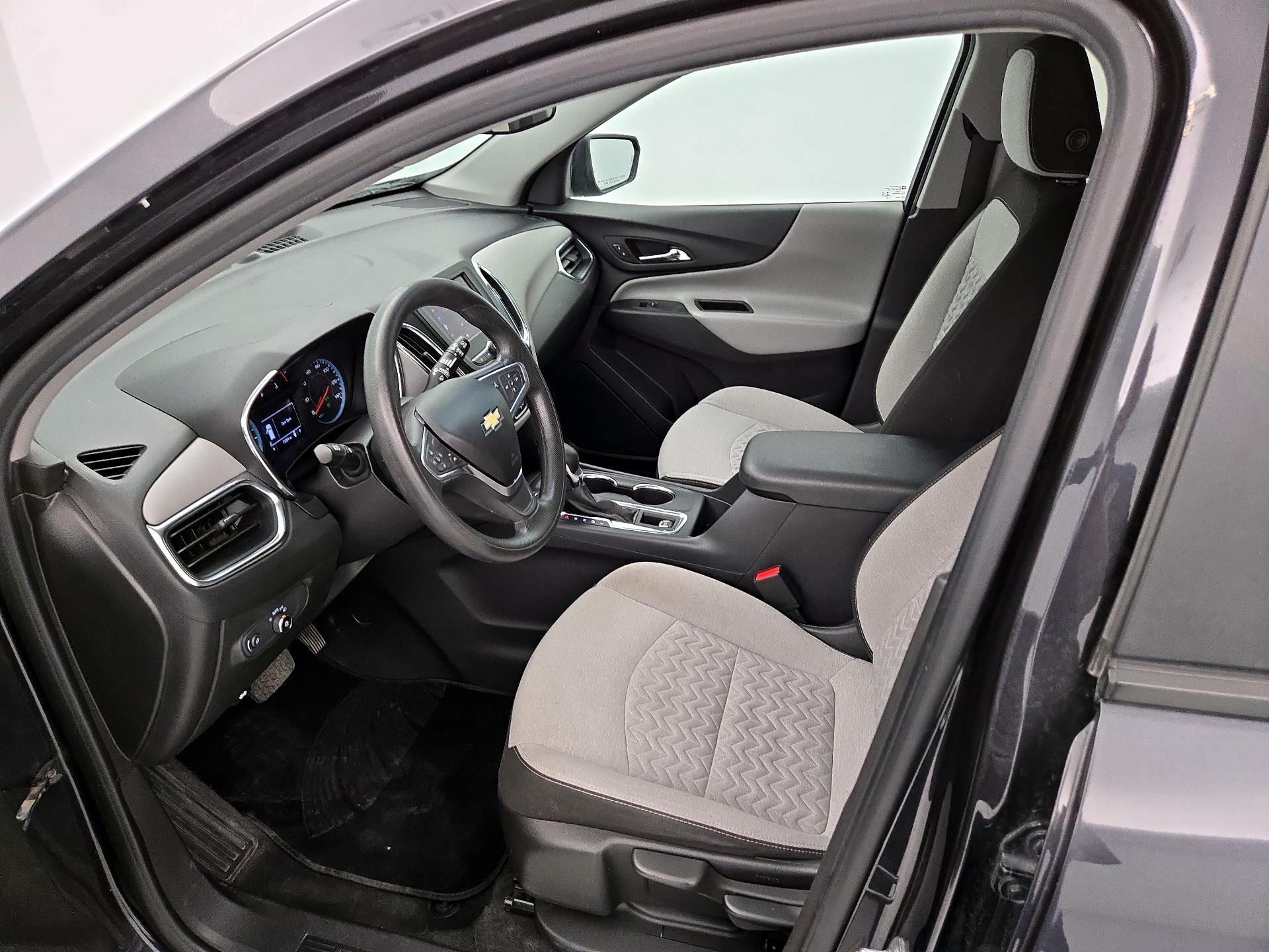 Thumbnail: 2022 Chevrolet Equinox - 11