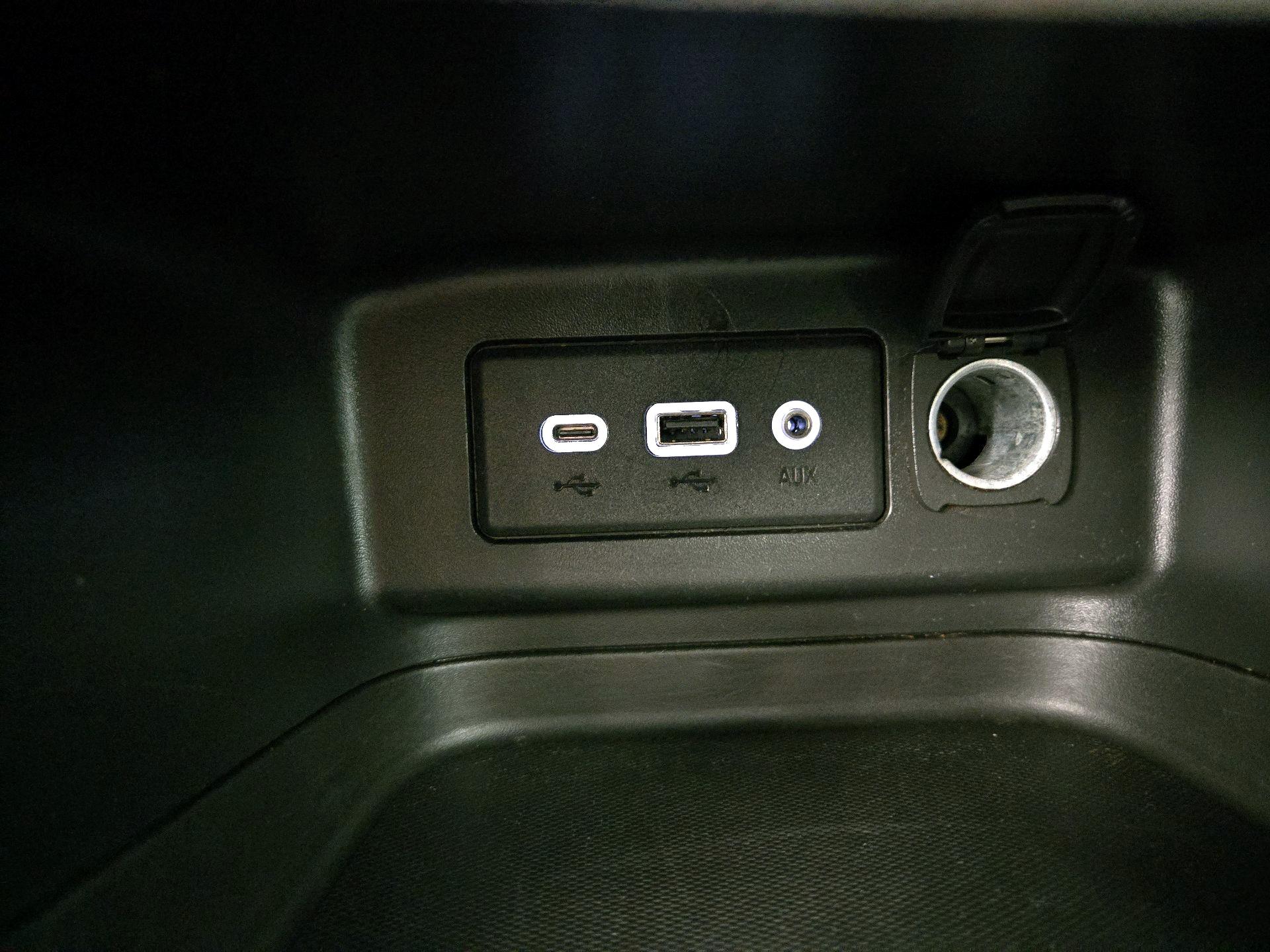 Thumbnail: 2022 Chevrolet Equinox - 18