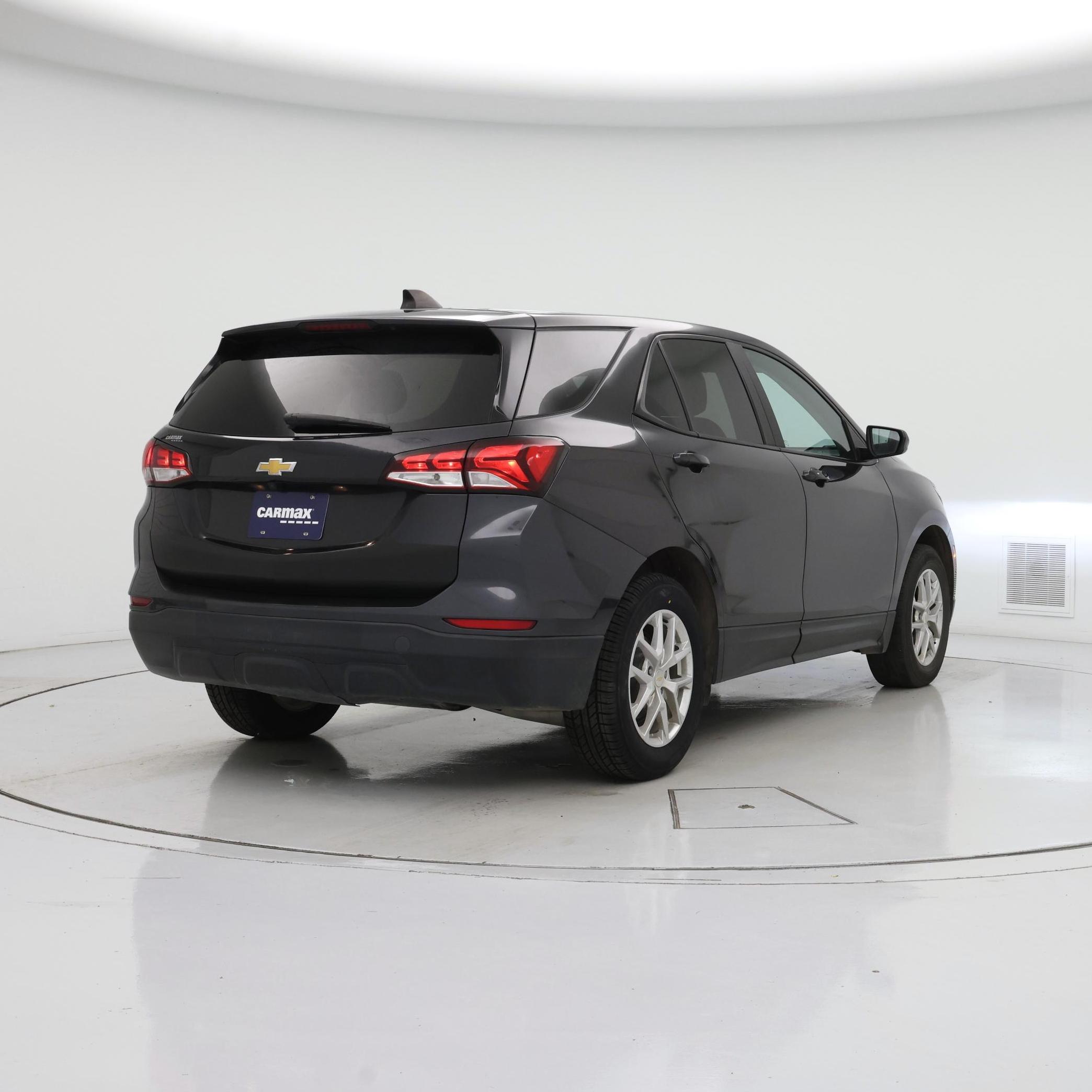 Thumbnail: 2022 Chevrolet Equinox - 8