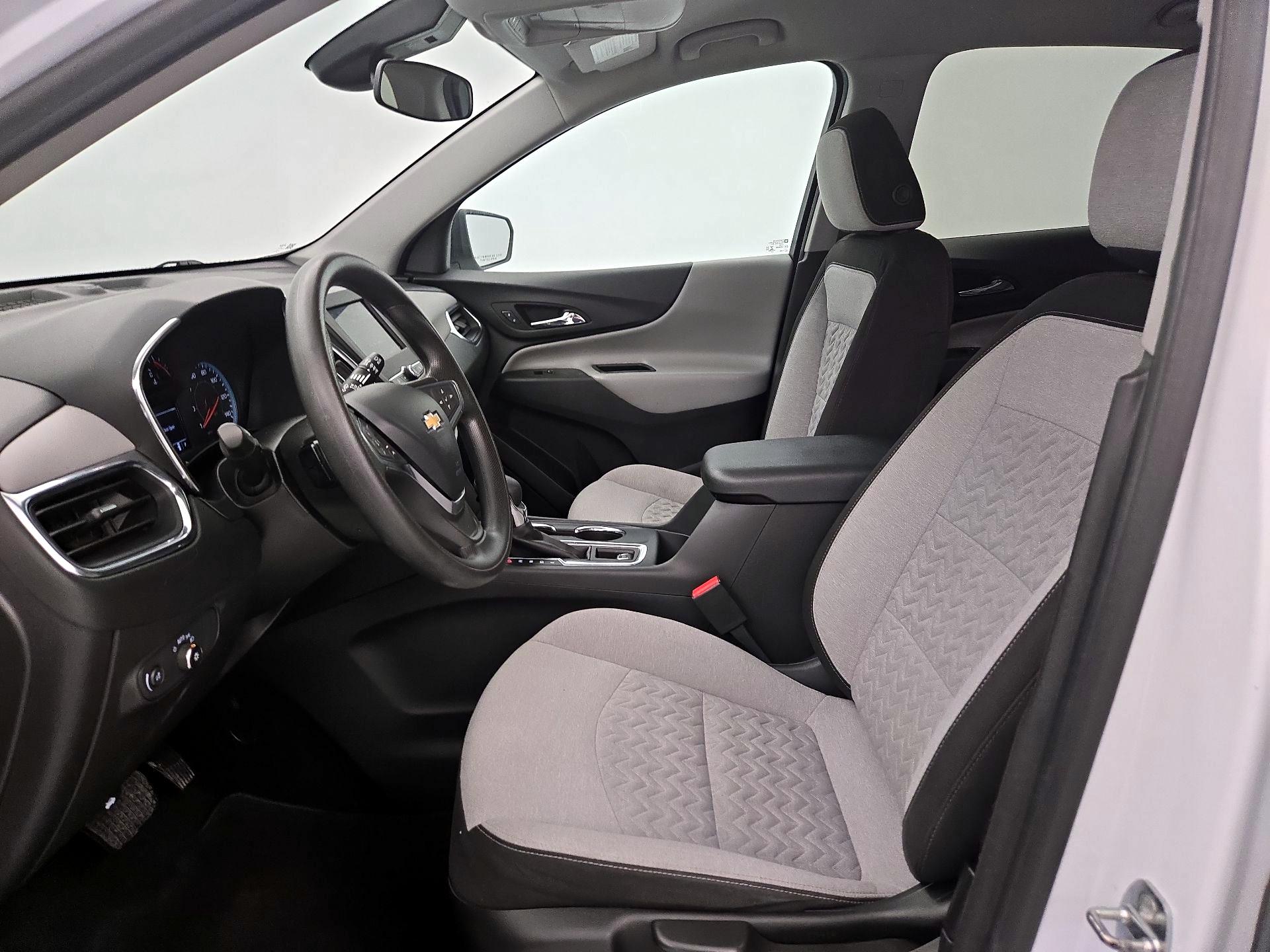 Thumbnail: 2022 Chevrolet Equinox - 11