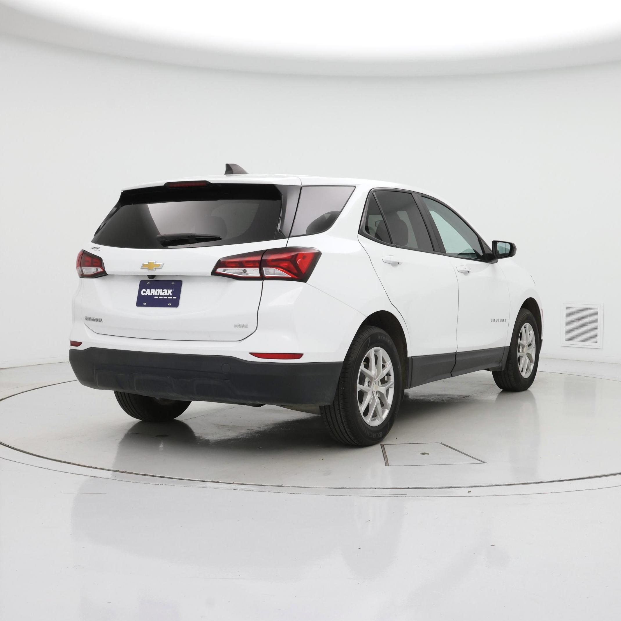 Thumbnail: 2022 Chevrolet Equinox - 8