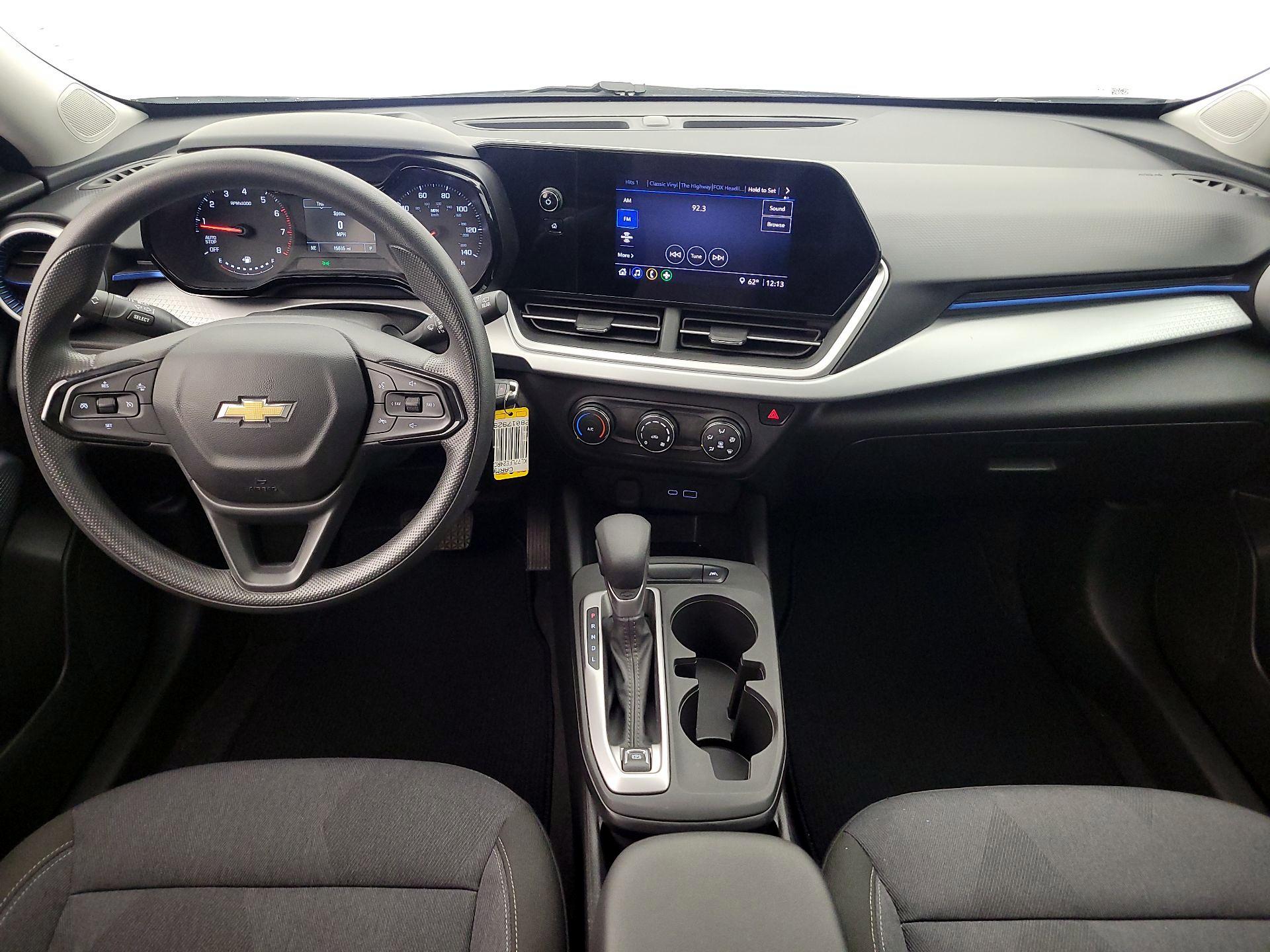 Thumbnail: 2024 Chevrolet Trax - 9
