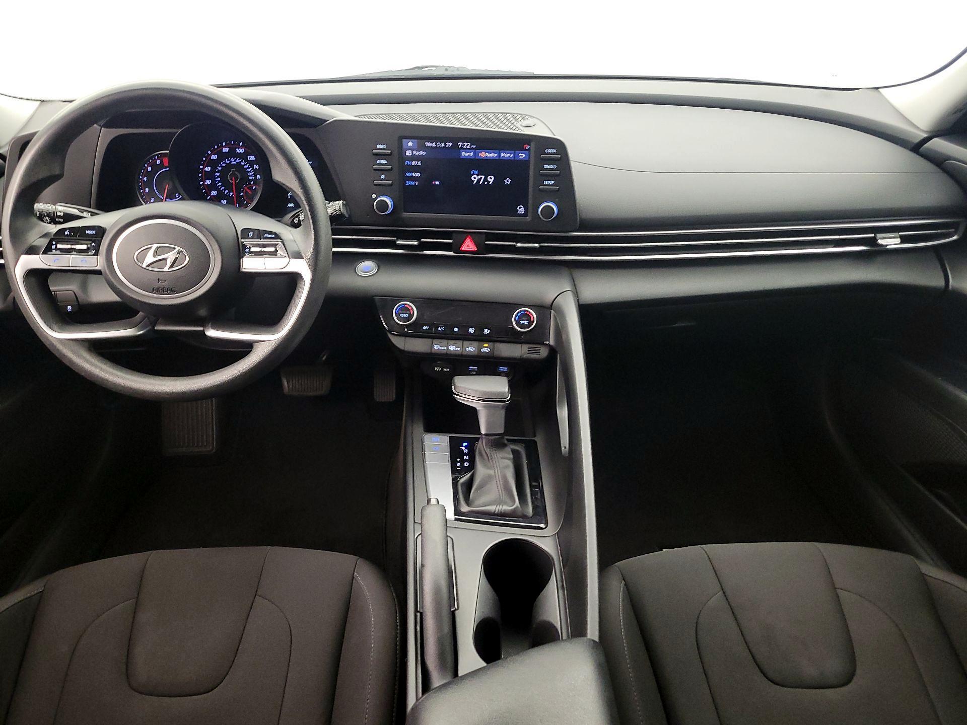 Thumbnail: 2023 Hyundai Elantra - 9