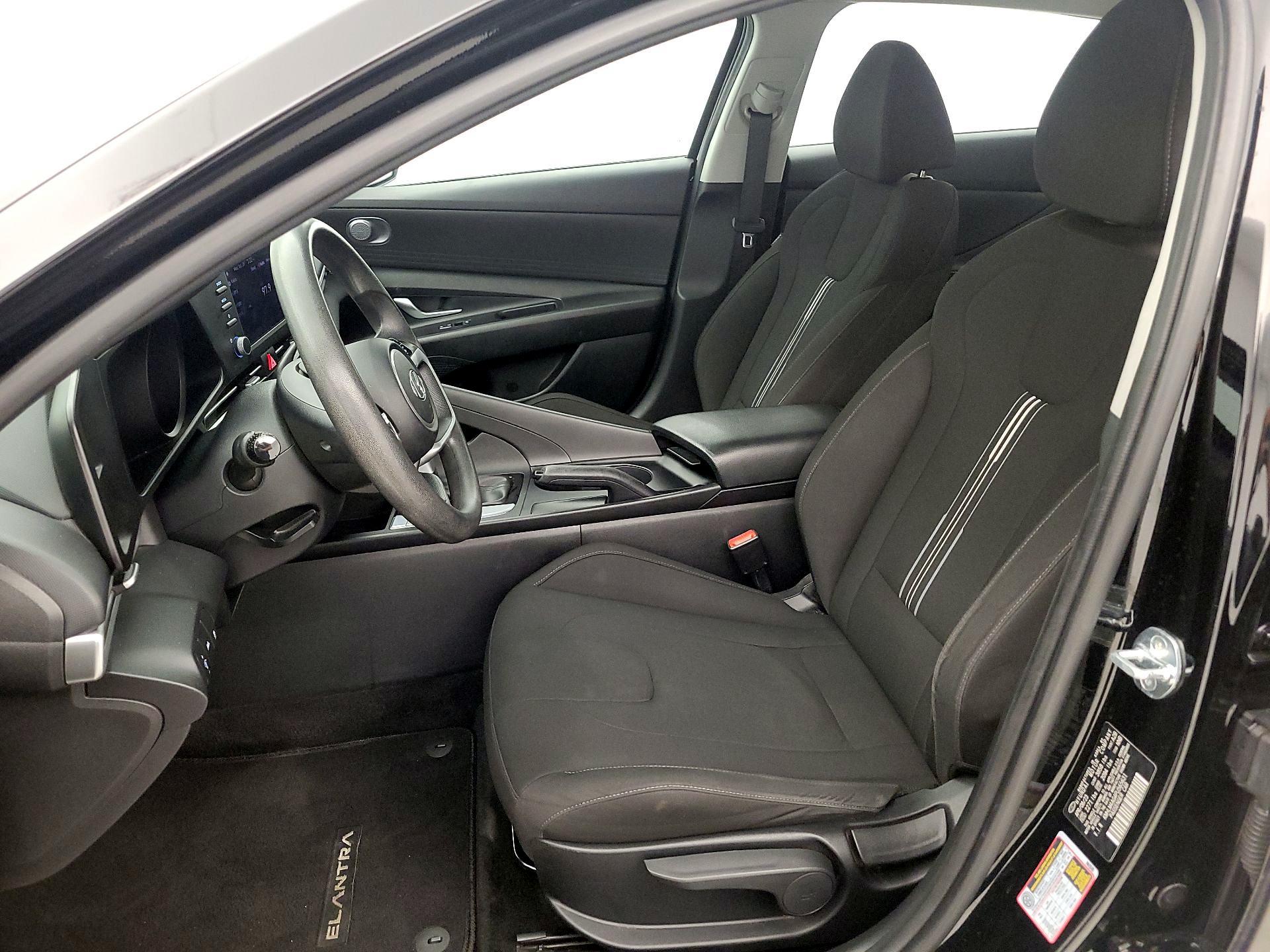 Thumbnail: 2023 Hyundai Elantra - 11