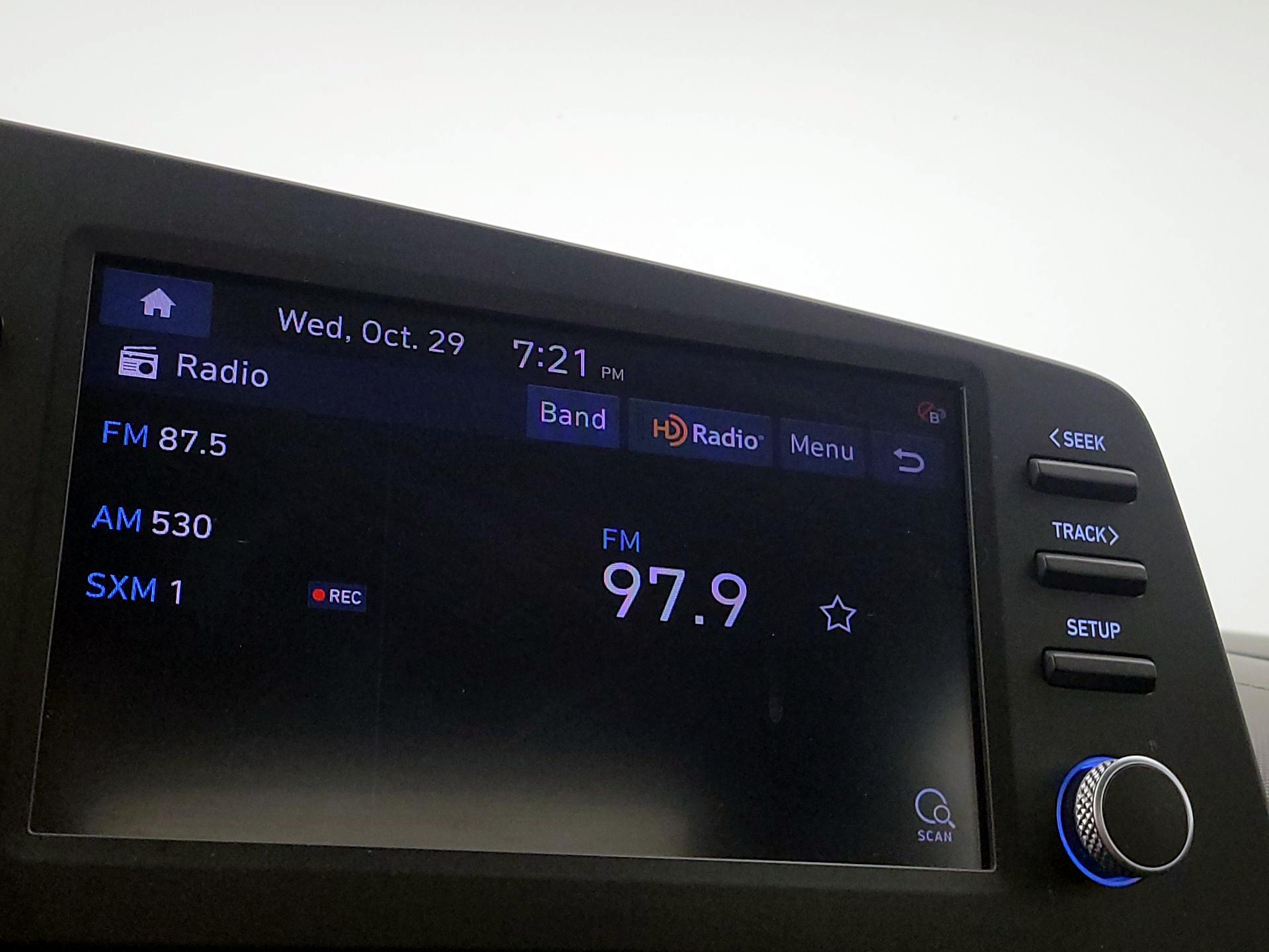 Thumbnail: 2023 Hyundai Elantra - 15