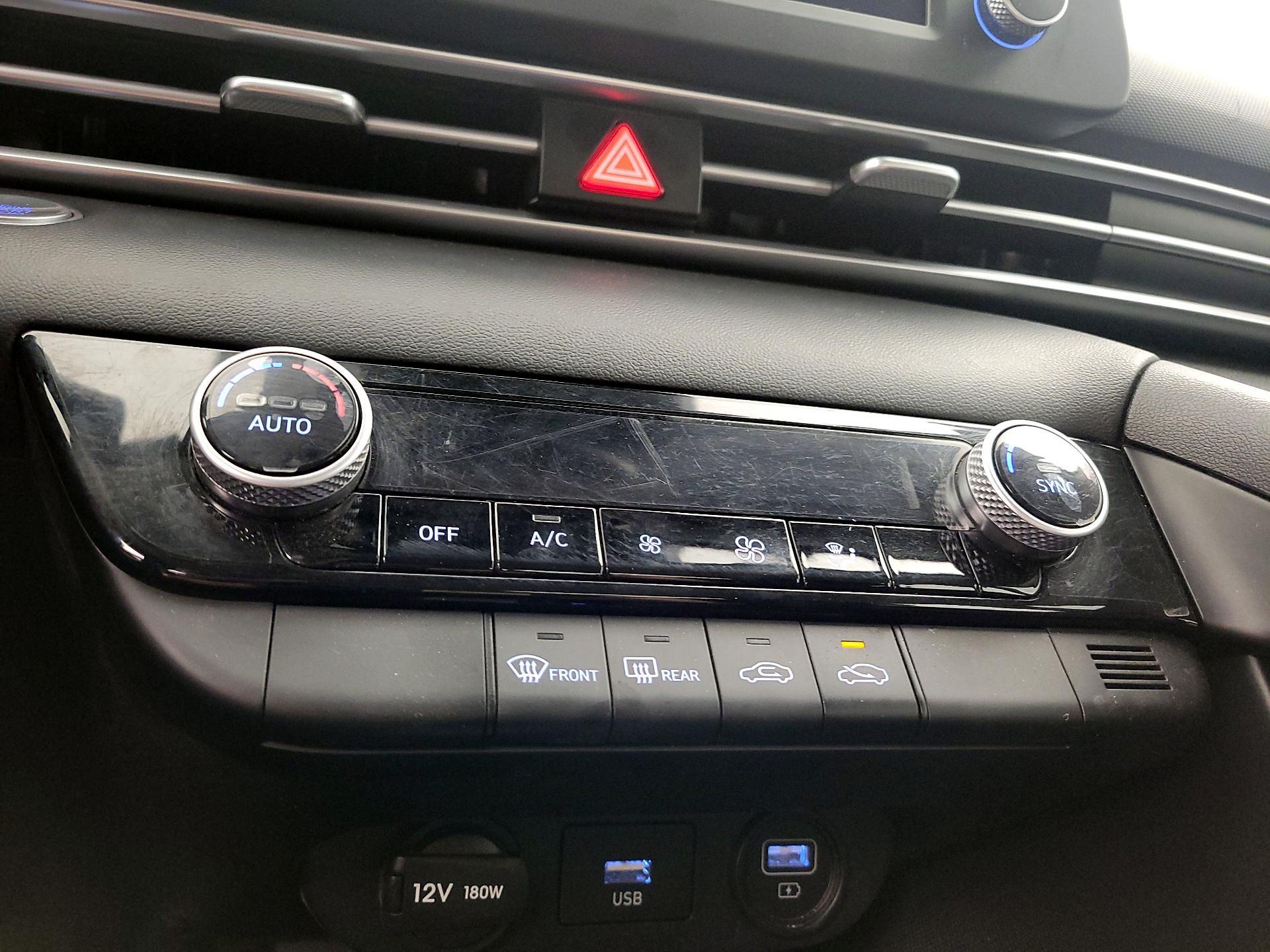 Thumbnail: 2023 Hyundai Elantra - 16