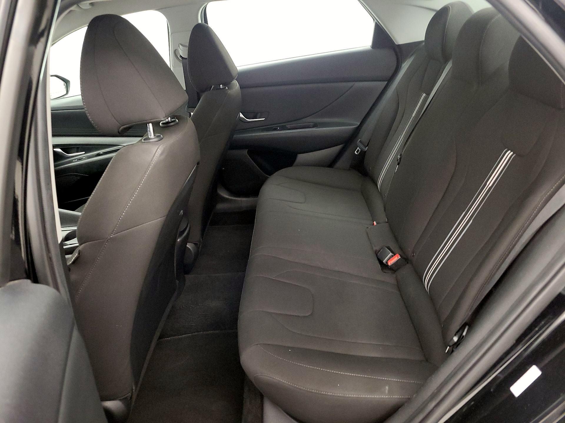 Thumbnail: 2023 Hyundai Elantra - 19