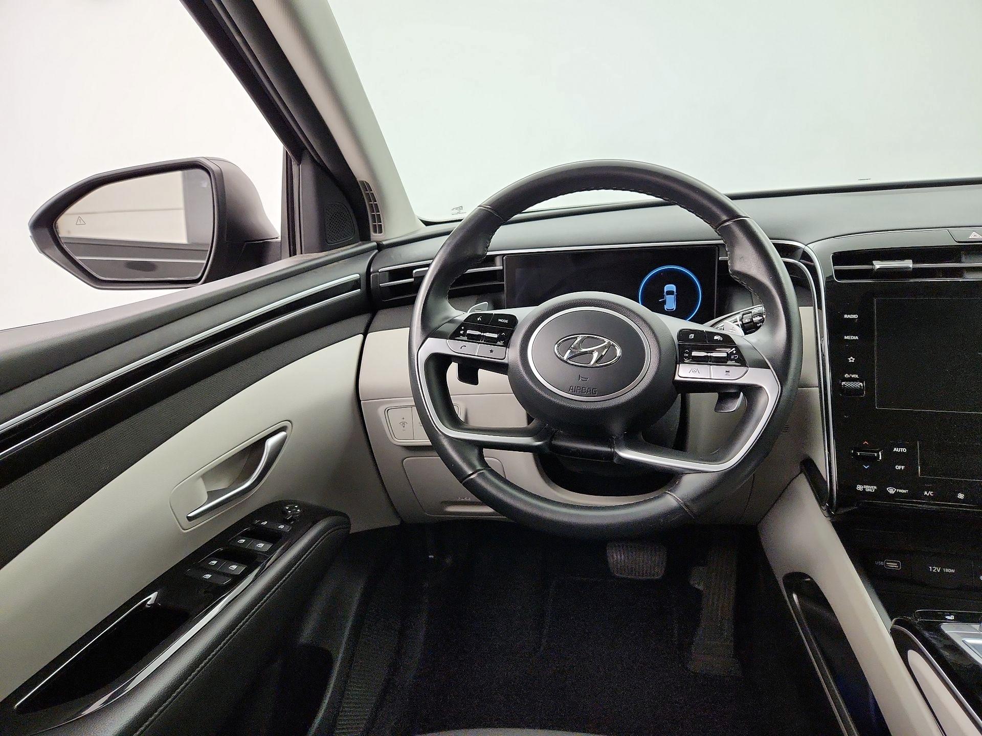 Thumbnail: 2022 Hyundai Tucson - 10
