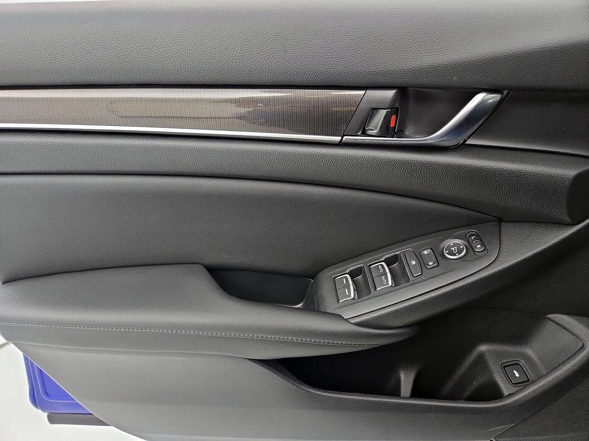 Thumbnail: 2022 Honda Accord - 12