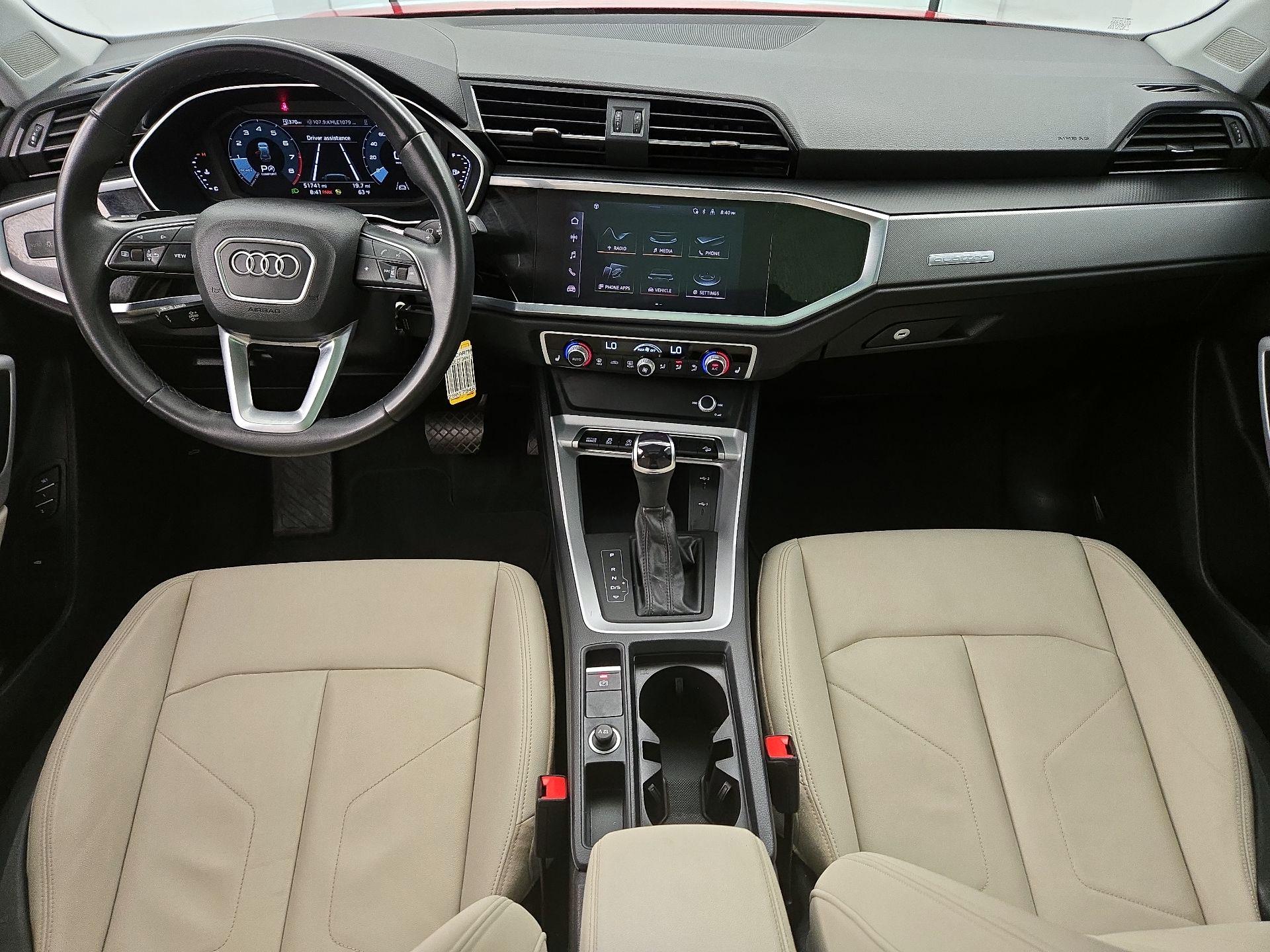 Thumbnail: 2022 Audi Q3 - 9